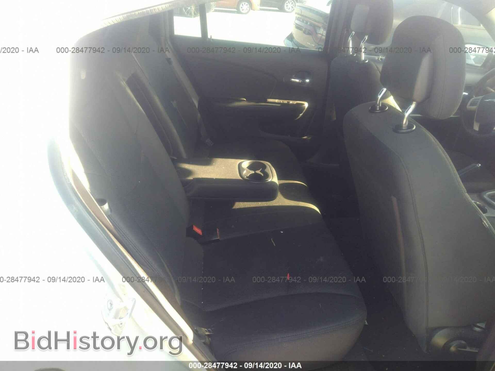 2012 CHRYSLER 200 - VIN: 1C3CCBBBXCN172773 - Фото 8