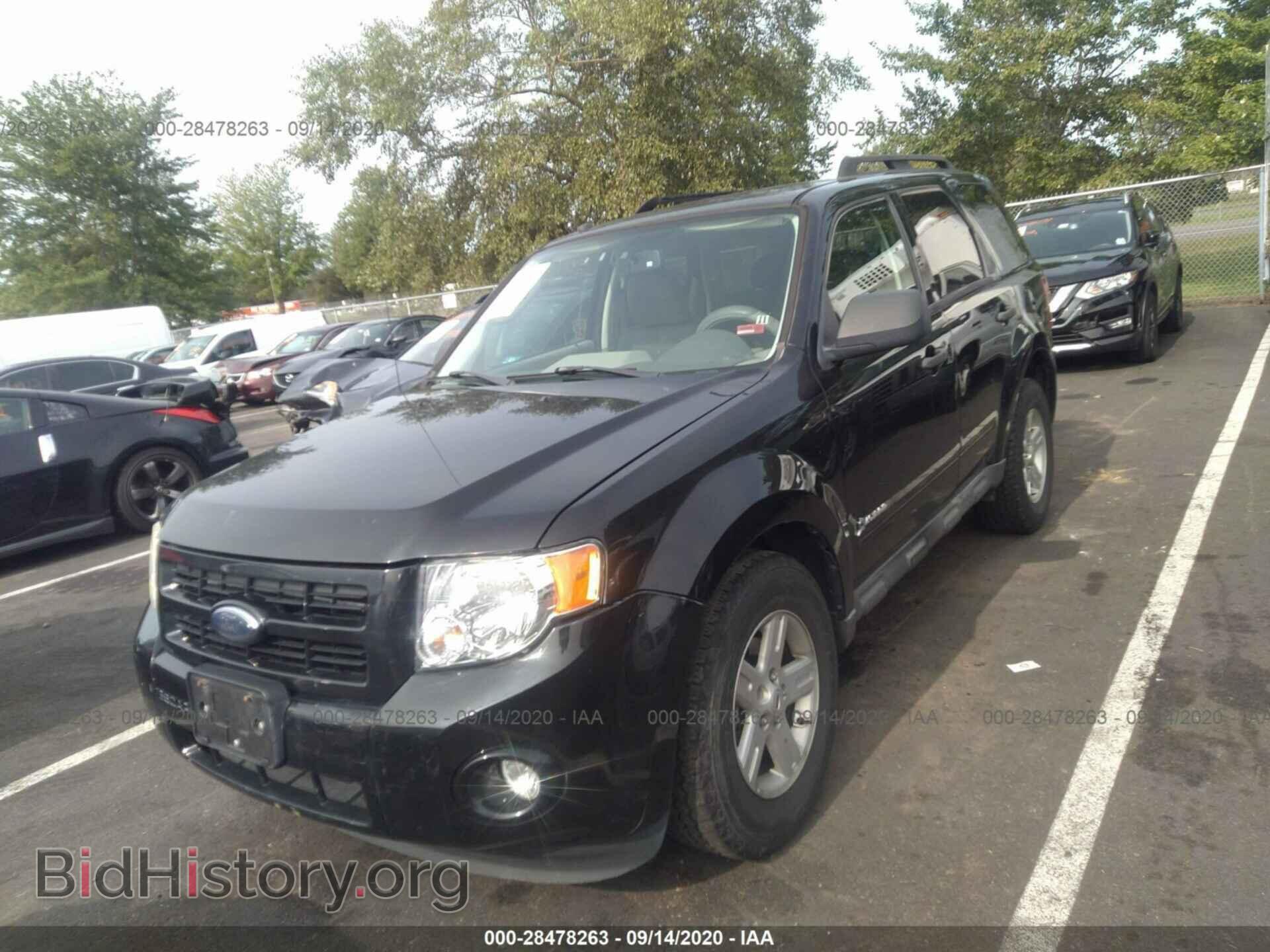 2009 FORD ESCAPE - VIN: 1FMCU59369KA32394 - Фото 2