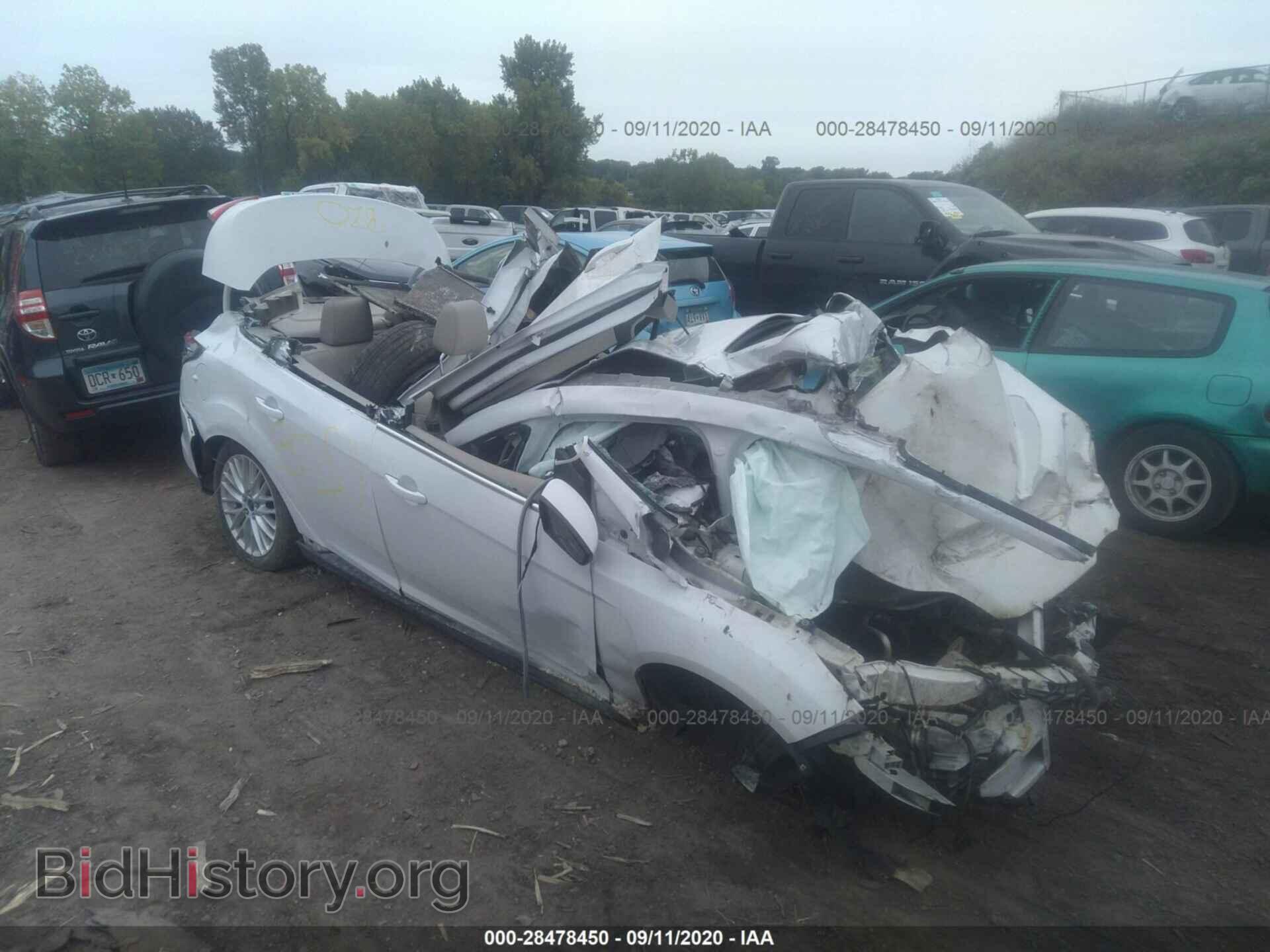 Фотография 1FAHP3H24CL295652 - FORD FOCUS 2012
