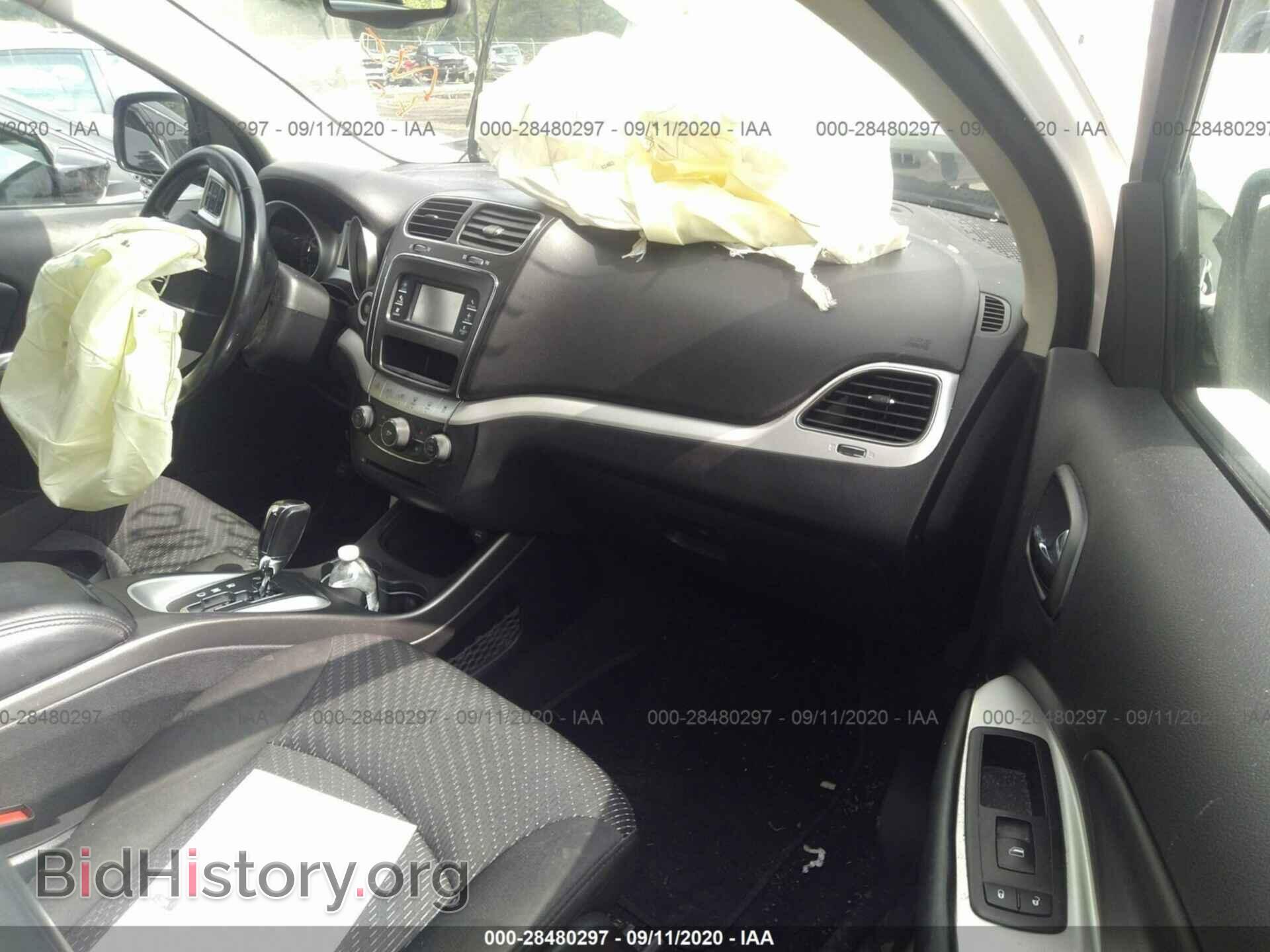 2017 DODGE JOURNEY - VIN: 3C4PDCAB9HT573823 - Фото 5