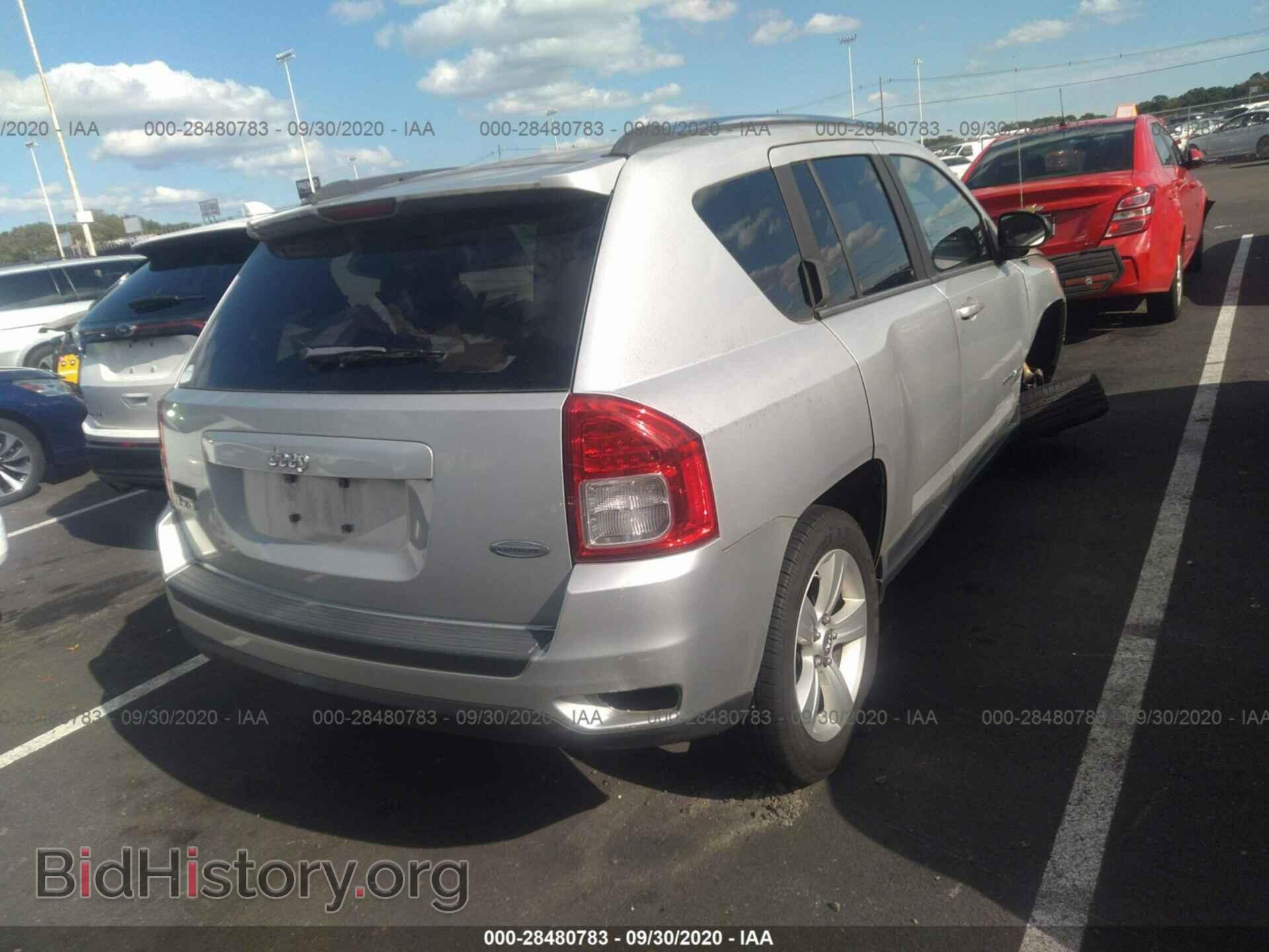 2011 JEEP COMPASS - VIN: 1J4NF1FB7BD141835 - Фото 4