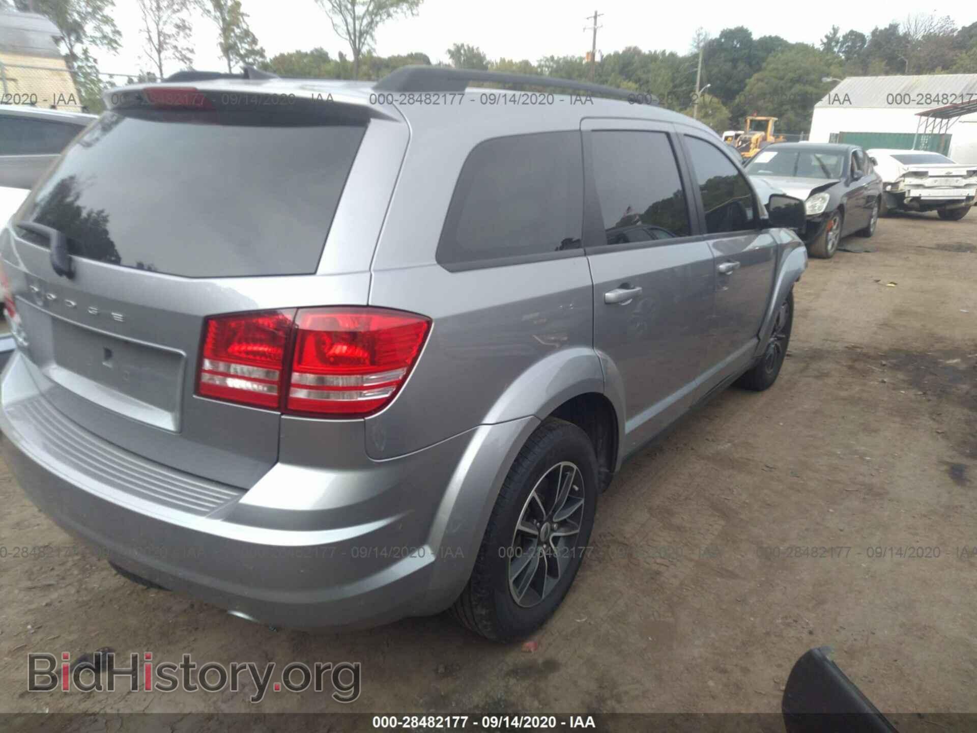 2018 DODGE JOURNEY - VIN: 3C4PDCABXJT529710 - Photo 4