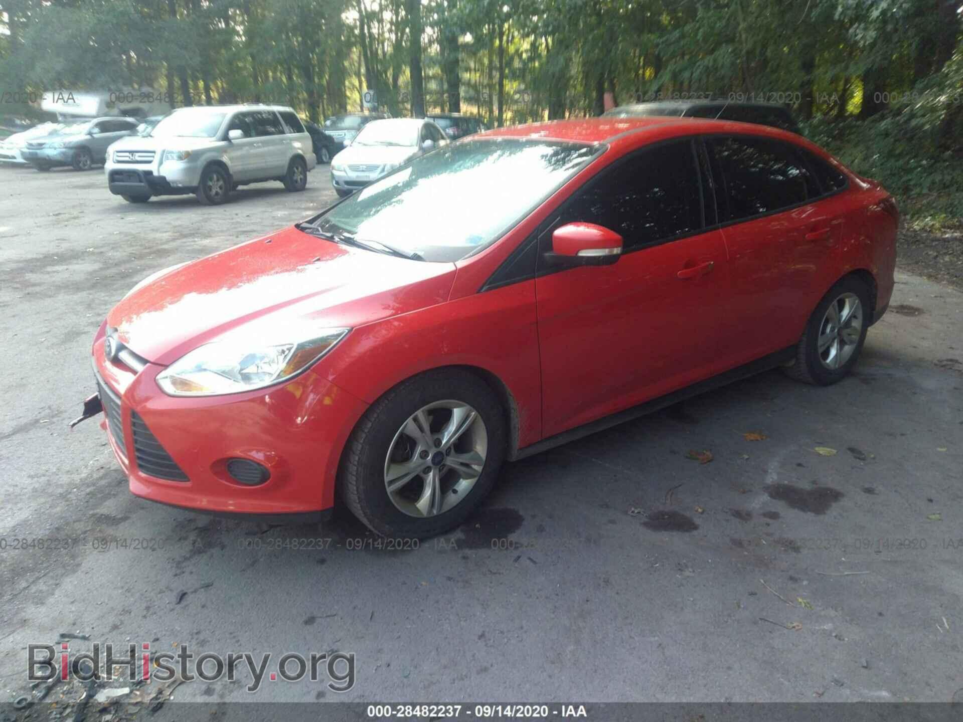 2014 FORD FOCUS - VIN: 1FADP3F2XEL366258 - Фото 2