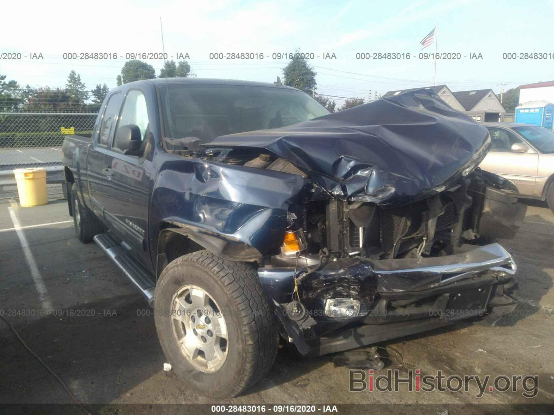 Photo 1GCSKSE3XAZ163060 - CHEVROLET SILVERADO 1500 2010