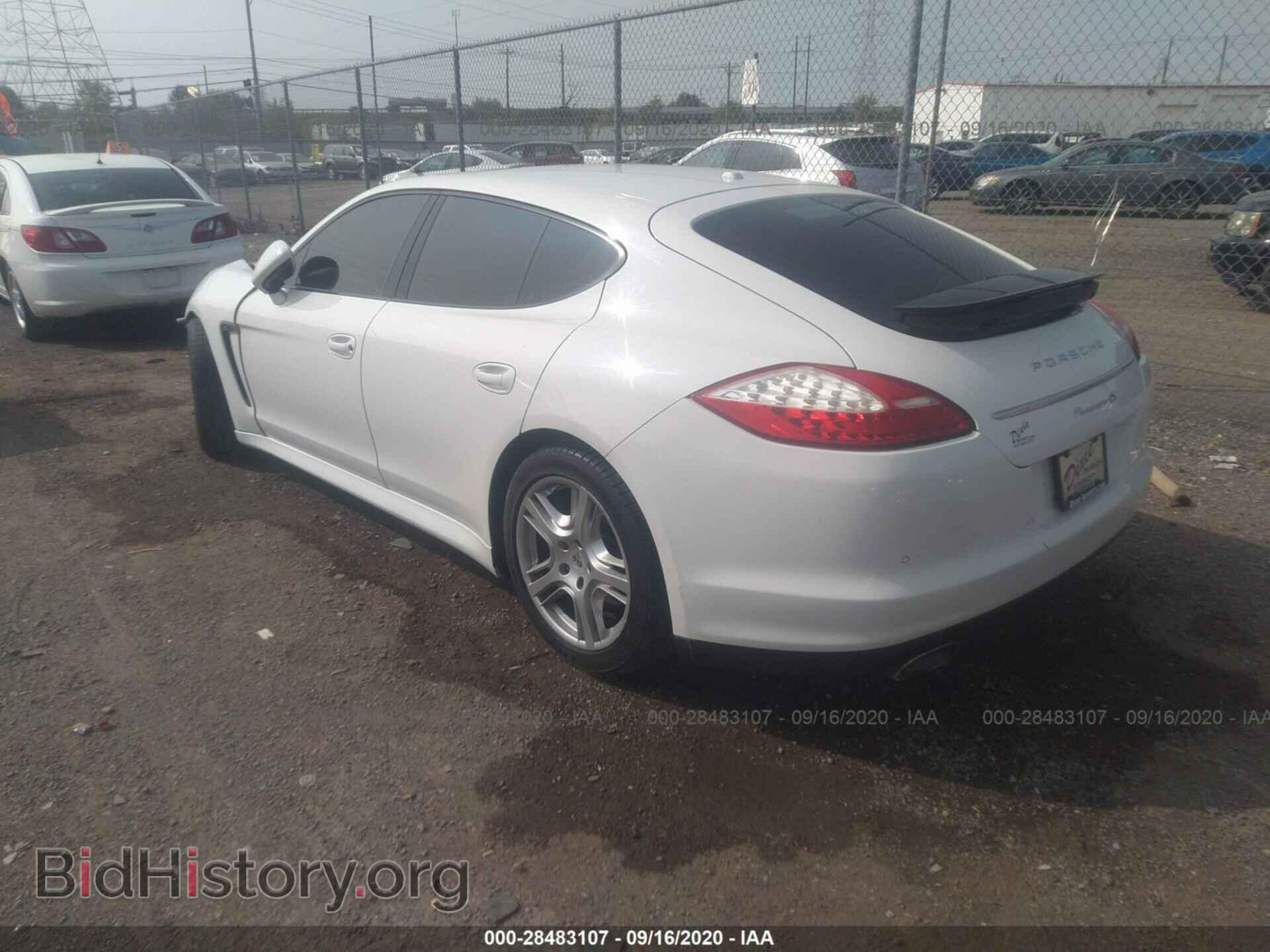 2011 PORSCHE PANAMERA - VIN: WP0AA2A72BL012001 - Фото 3