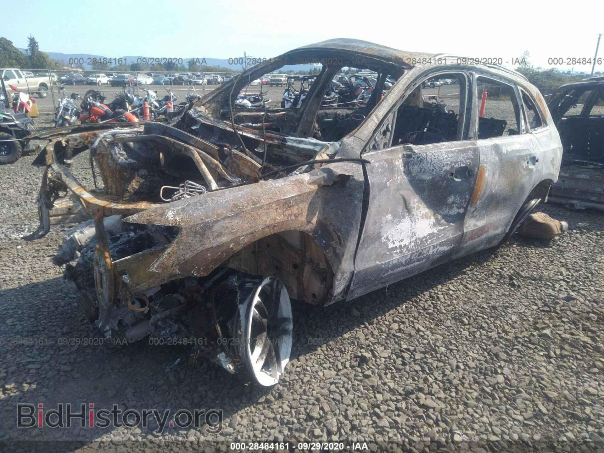 2013 AUDI Q5 - VIN: WA1DGAFP1DA025295 - Фото 2