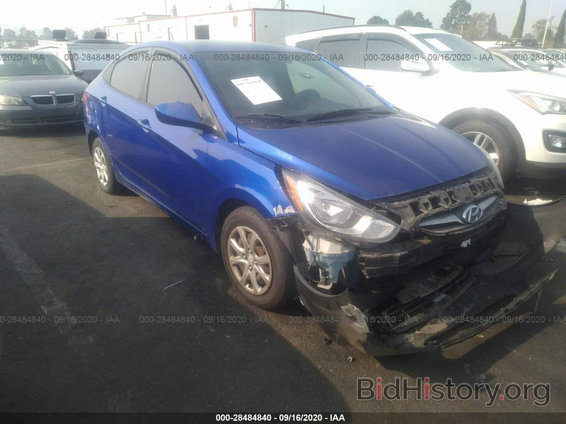 Photo KMHCT4AEXDU549236 - HYUNDAI ACCENT 2013