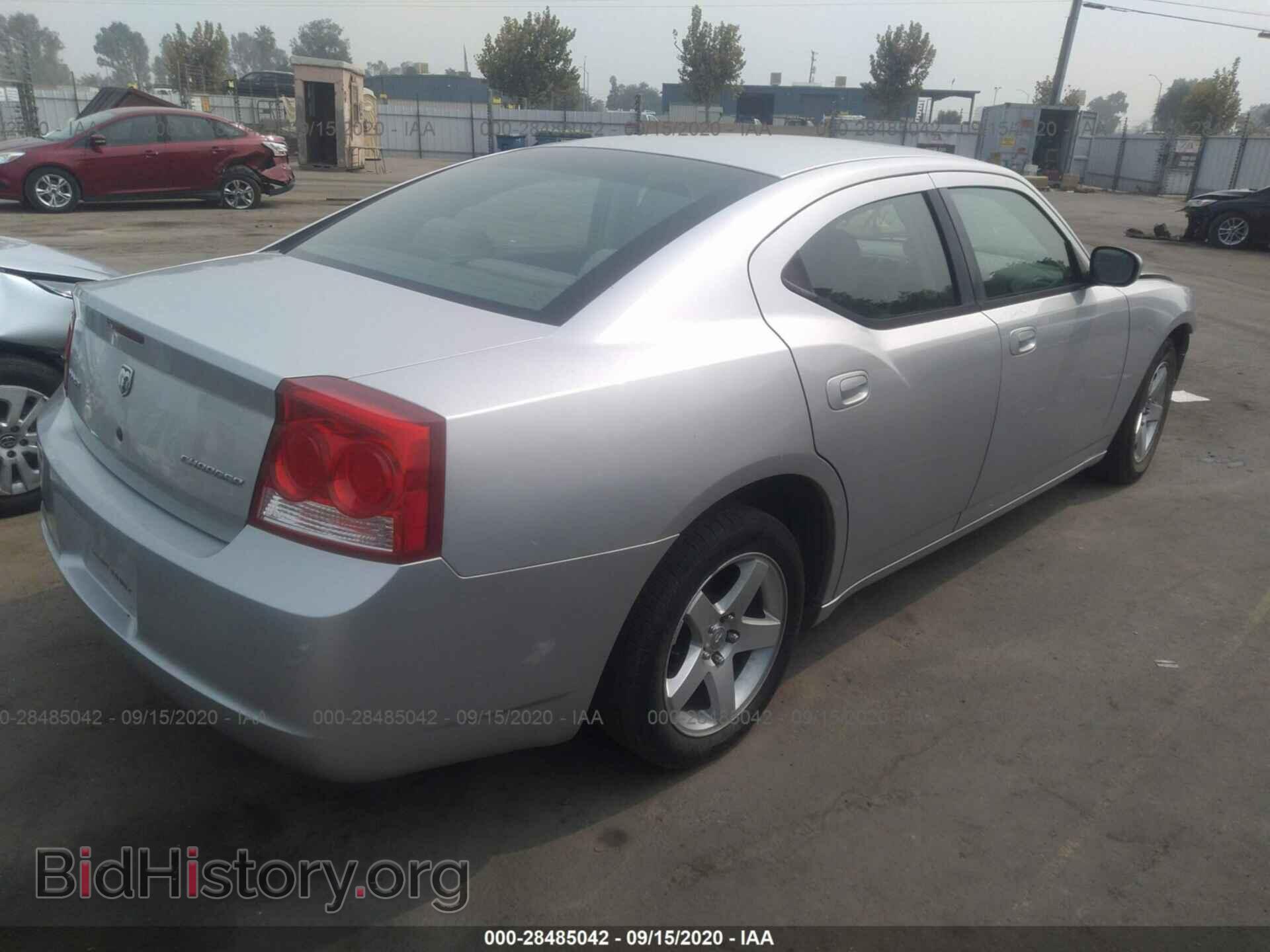 2010 DODGE CHARGER - VIN: 2B3CA4CD6AH240166 - Фото 4
