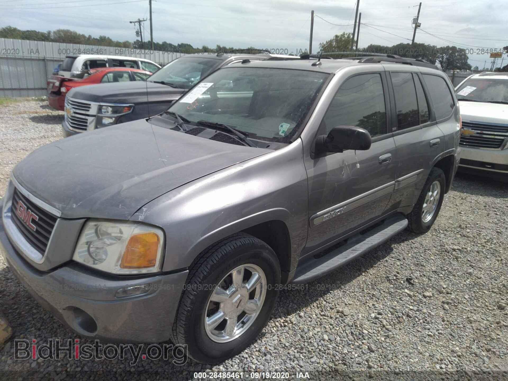 2005 GMC ENVOY - VIN: 1GKDS13S852258796 - Фото 2