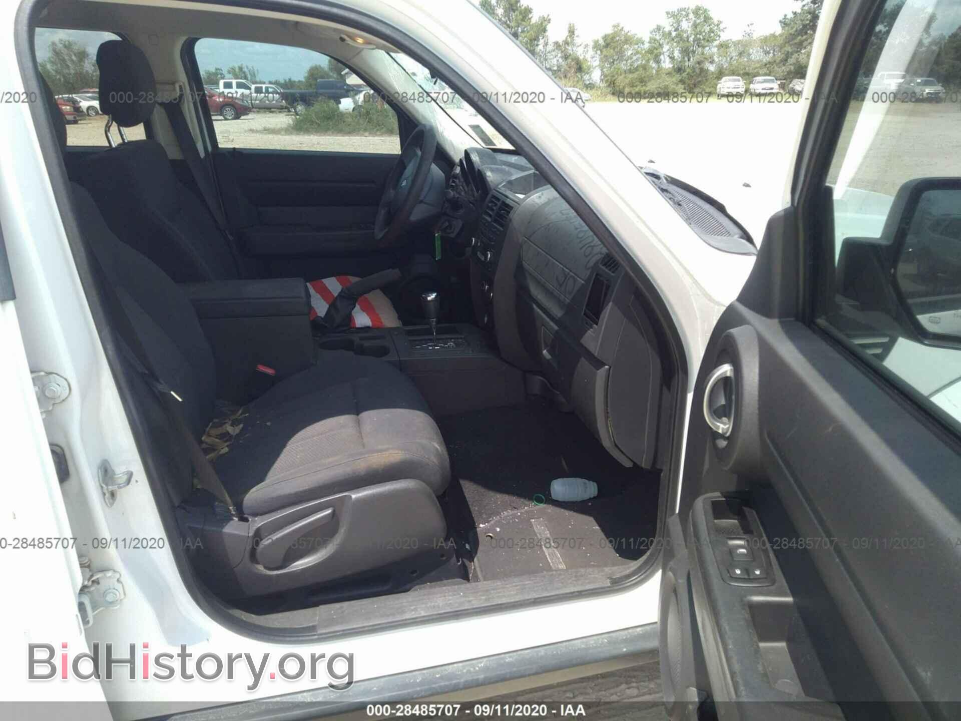 2011 DODGE NITRO - VIN: 1D4PT4GK6BW599672 - Photo 5