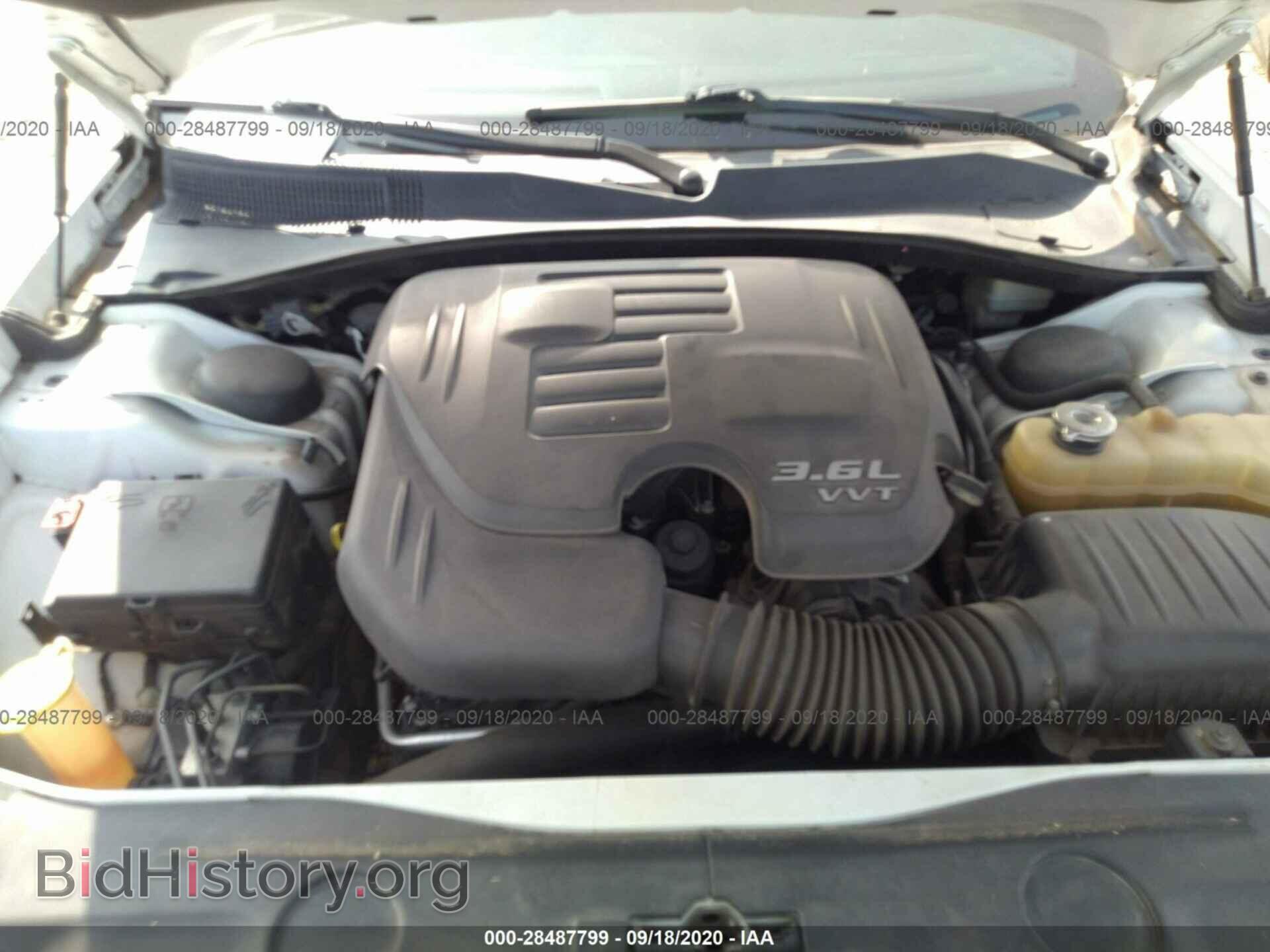 2011 DODGE CHARGER - VIN: 2B3CL3CG3BH587373 - Фото 10