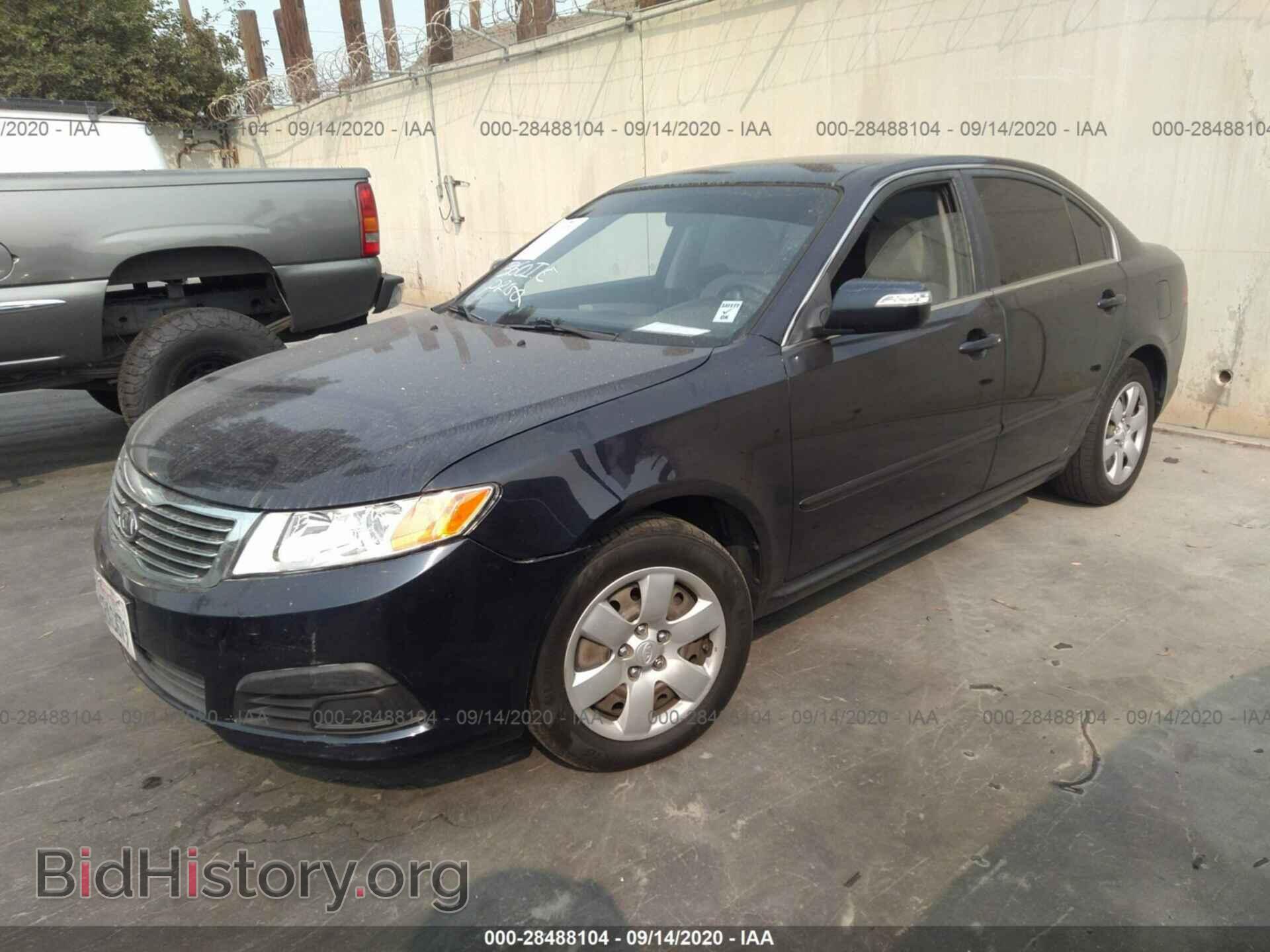 2010 KIA OPTIMA - VIN: KNAGG4A81A5421703 - Фото 2