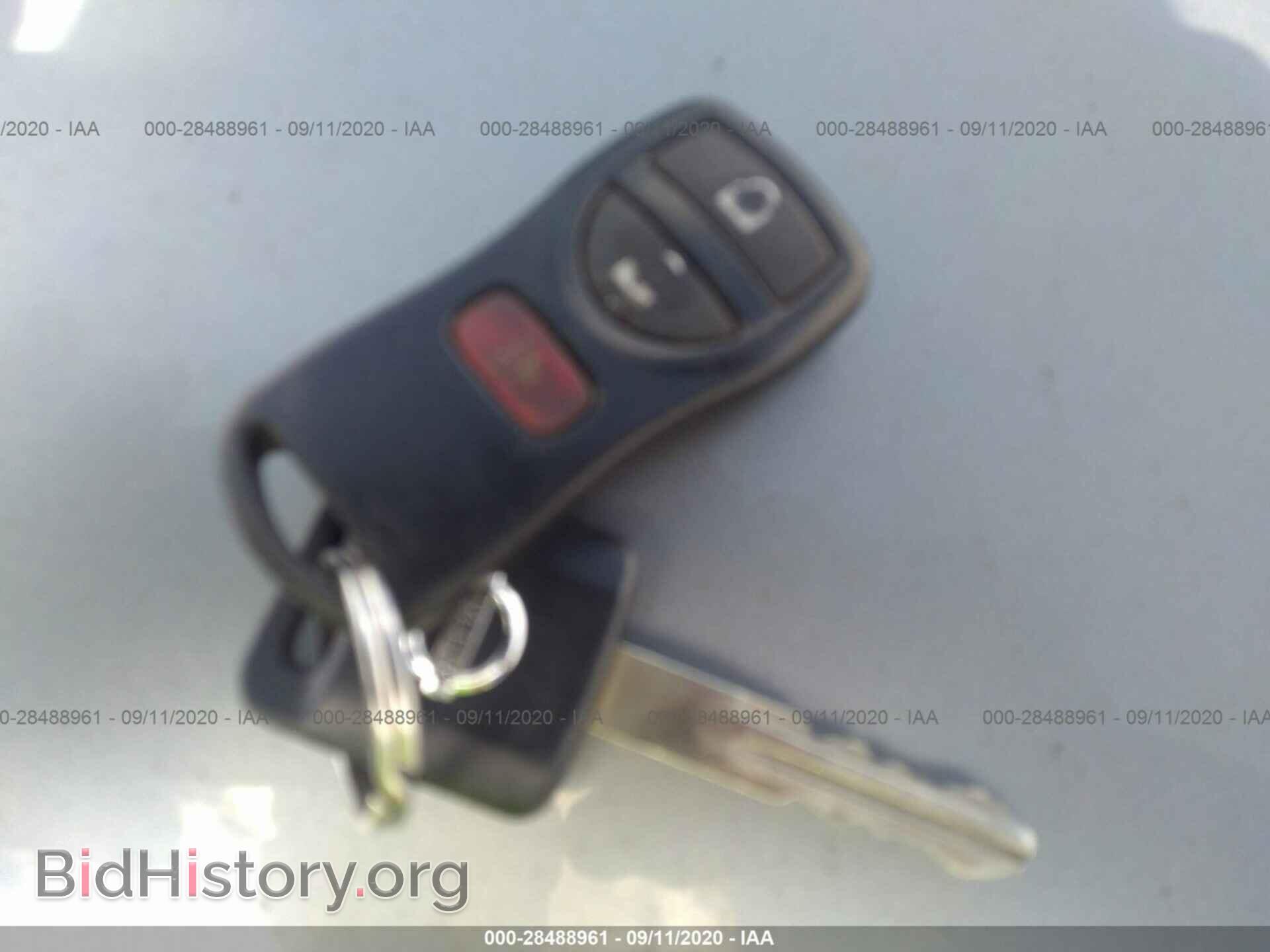 2007 NISSAN VERSA - VIN: 3N1BC11E27L460468 - Фото 11
