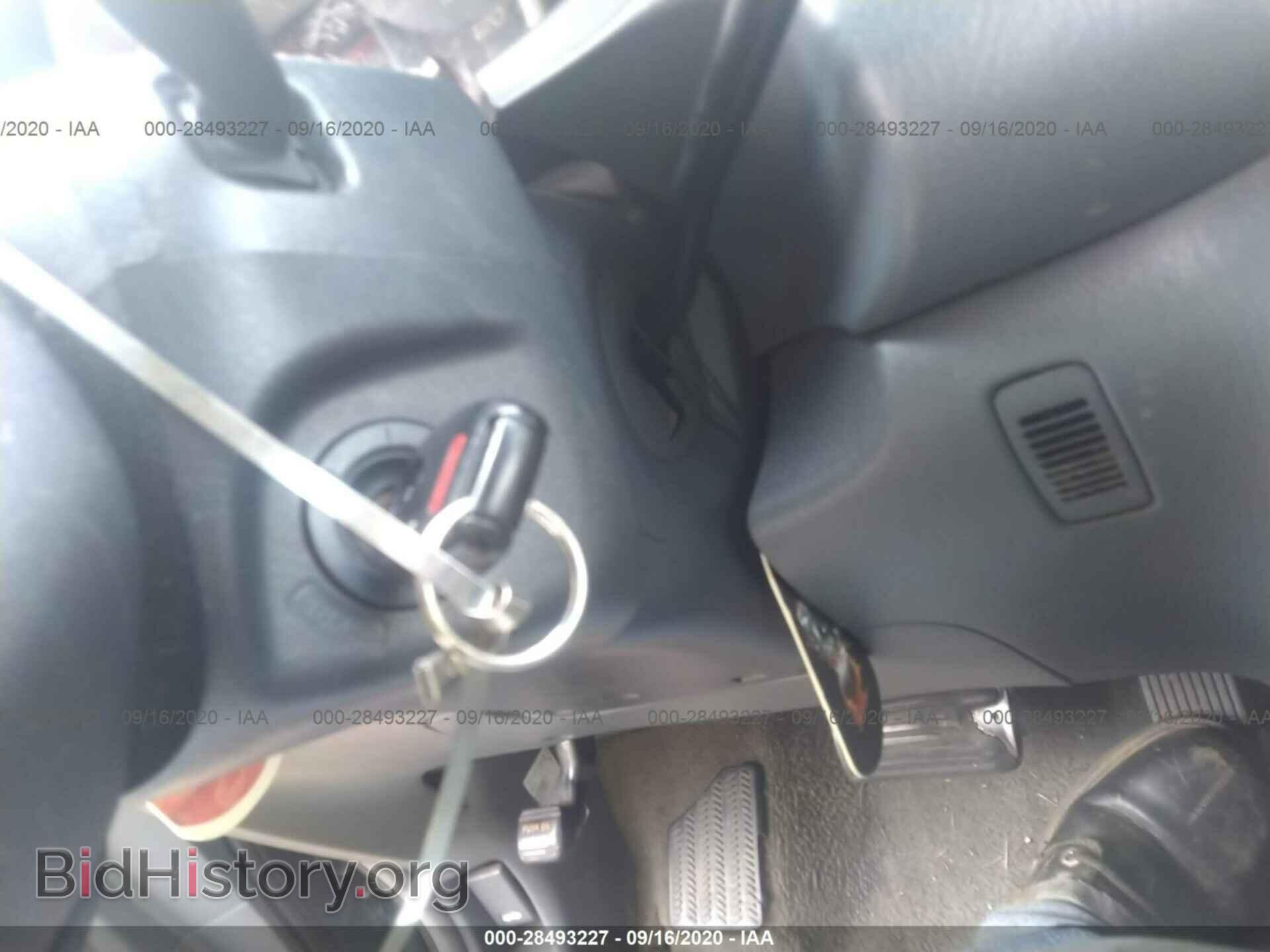 2006 HONDA PILOT - VIN: 5FNYF18416B023764 - Фото 11