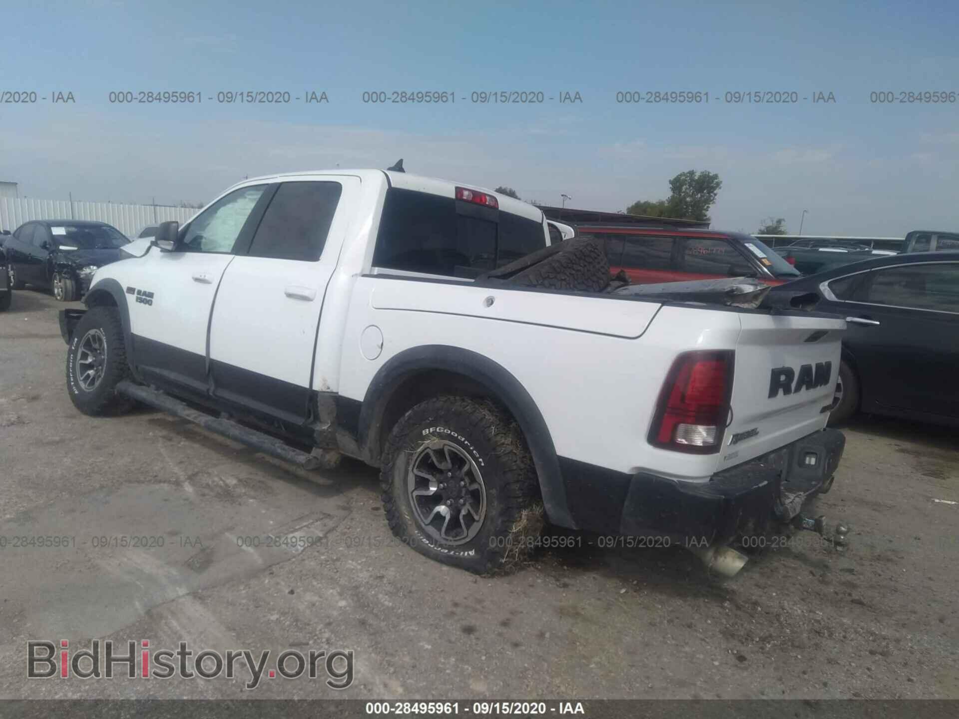 2017 RAM 1500 - VIN: 1C6RR7YT8HS502492 - Фото 3