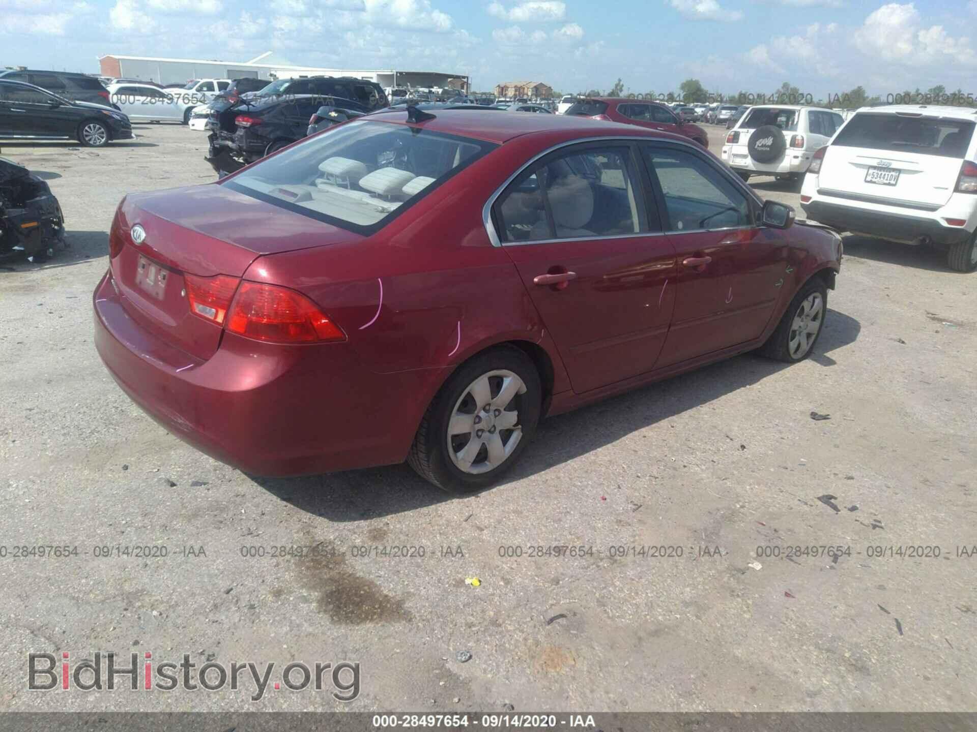 2010 KIA OPTIMA - VIN: KNAGG4A85A5408985 - Фото 4