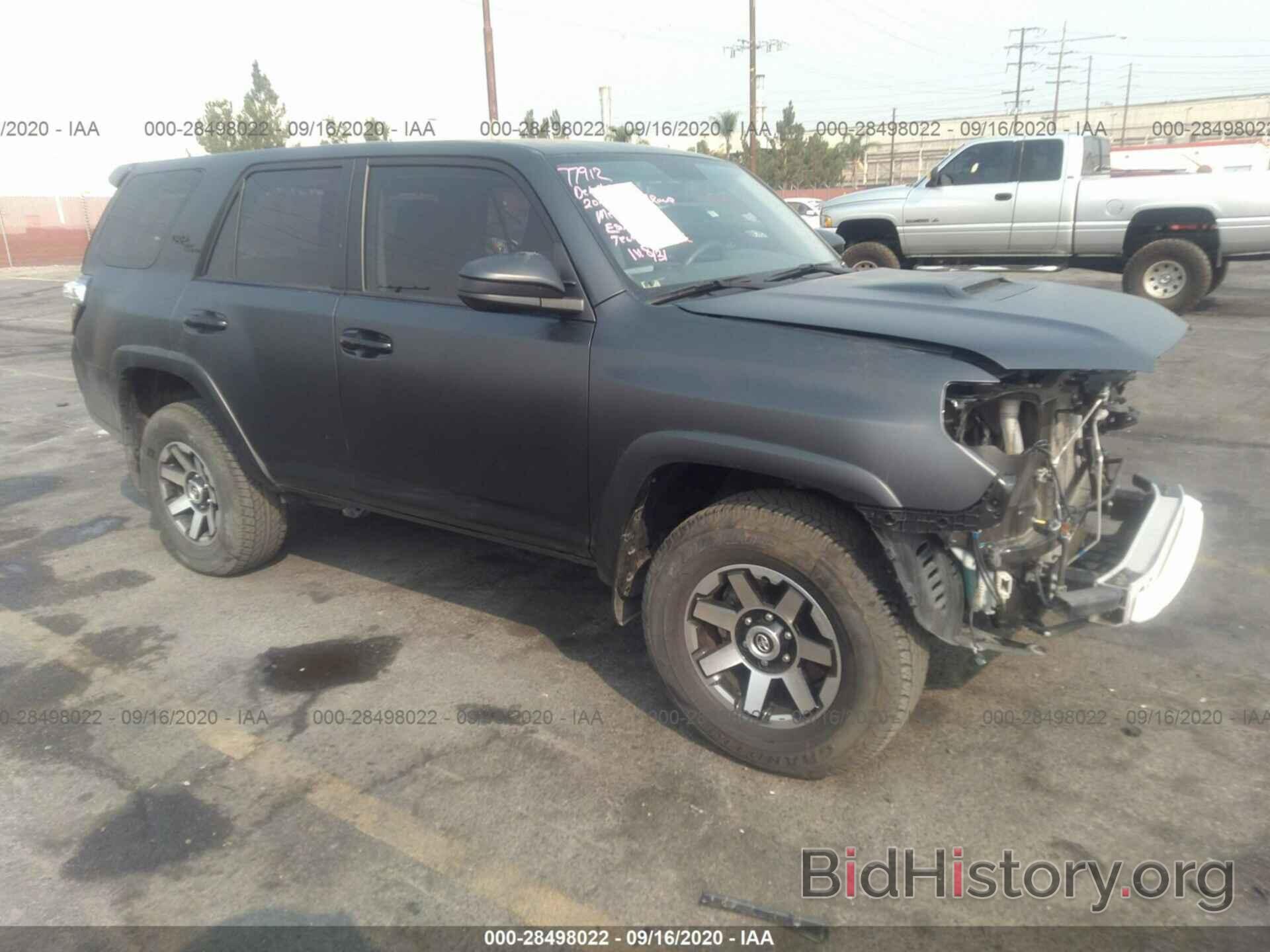 Фотография JTEBU5JR8K5681002 - TOYOTA 4RUNNER 2019