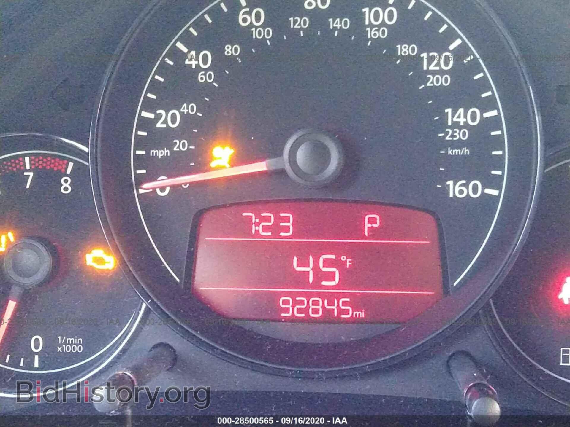 2012 VOLKSWAGEN BEETLE - VIN: 3VWFP7AT4CM653713 - Фото 7