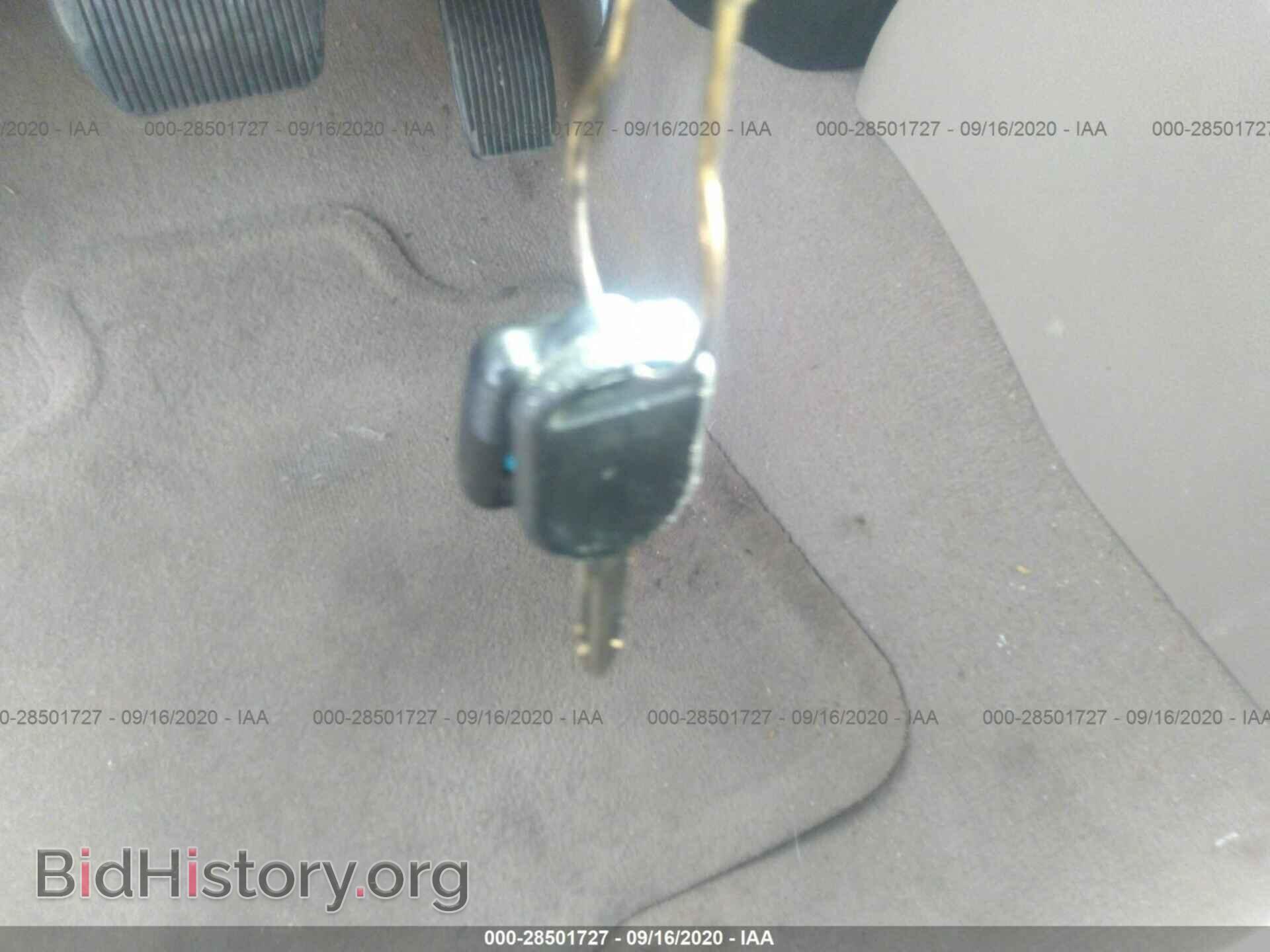 2004 FORD EXPEDITION - VIN: 1FMPU16L04LB78789 - Фото 11