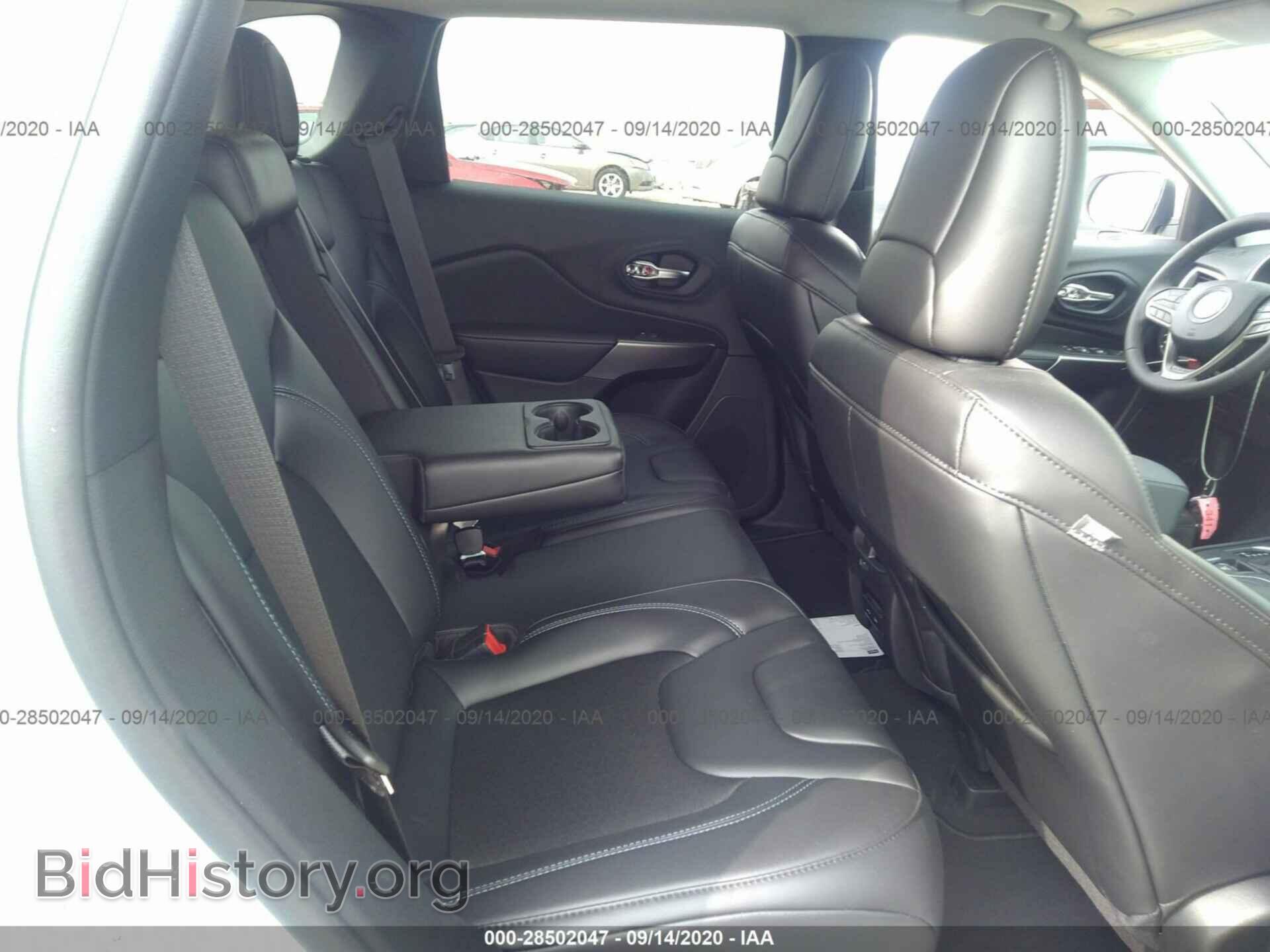 2020 JEEP CHEROKEE - VIN: 1C4PJLLB4LD614511 - Photo 8