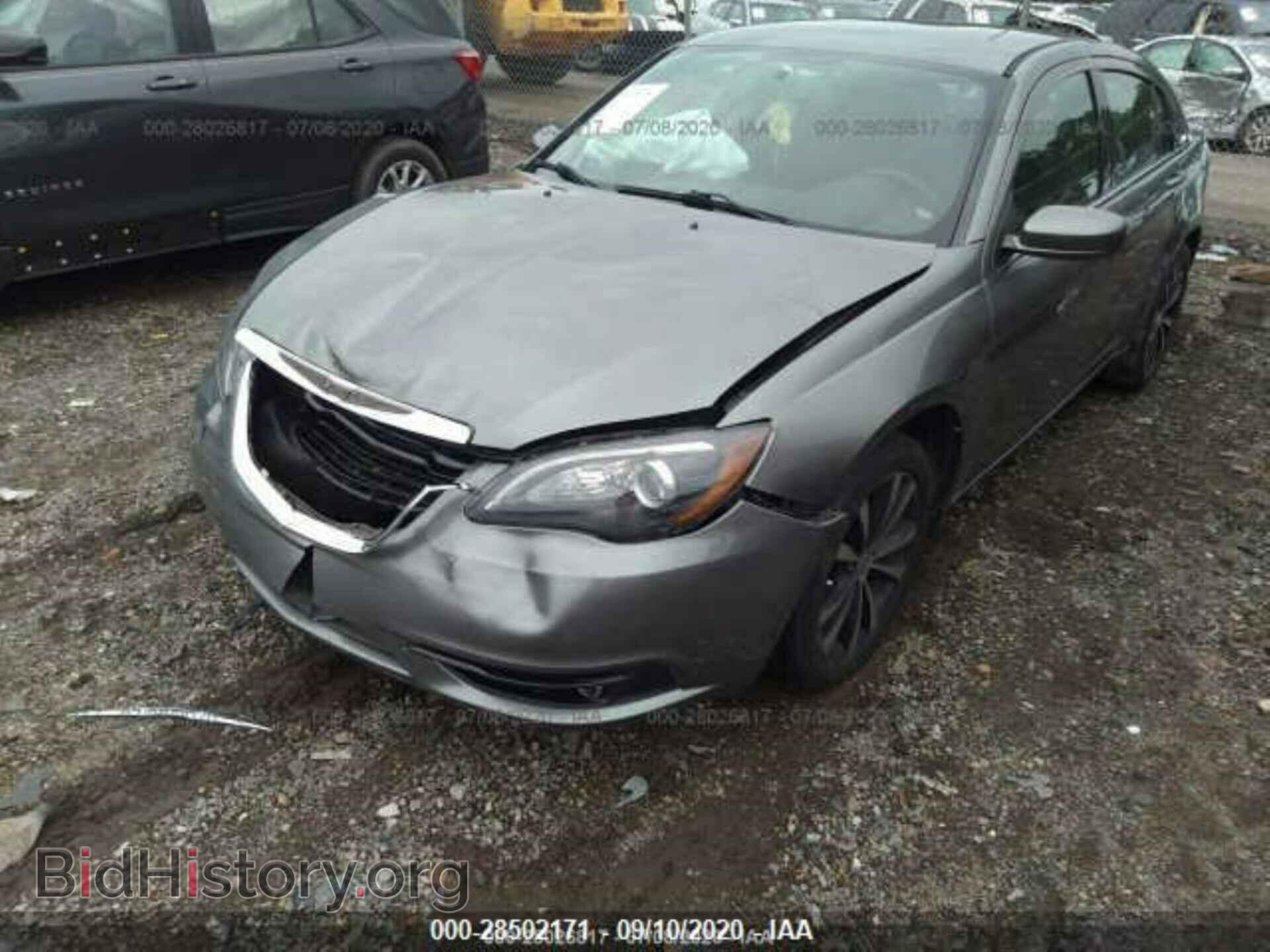 2013 CHRYSLER 200 - VIN: 1C3CCBBB3DN736927 - Photo 2