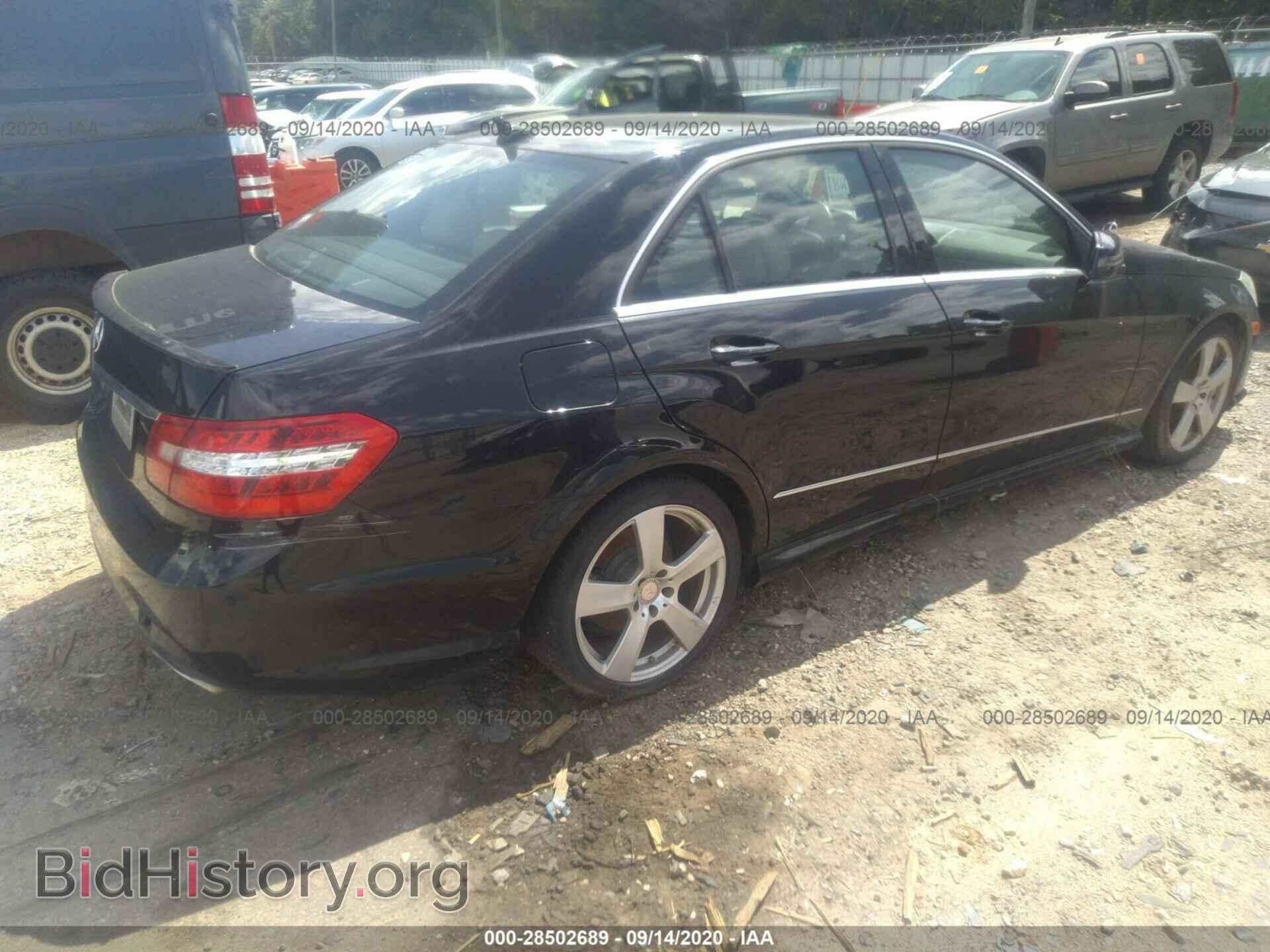 2011 MERCEDES-BENZ E-CLASS - VIN: WDDHF5GB6BA451295 - Фото 4