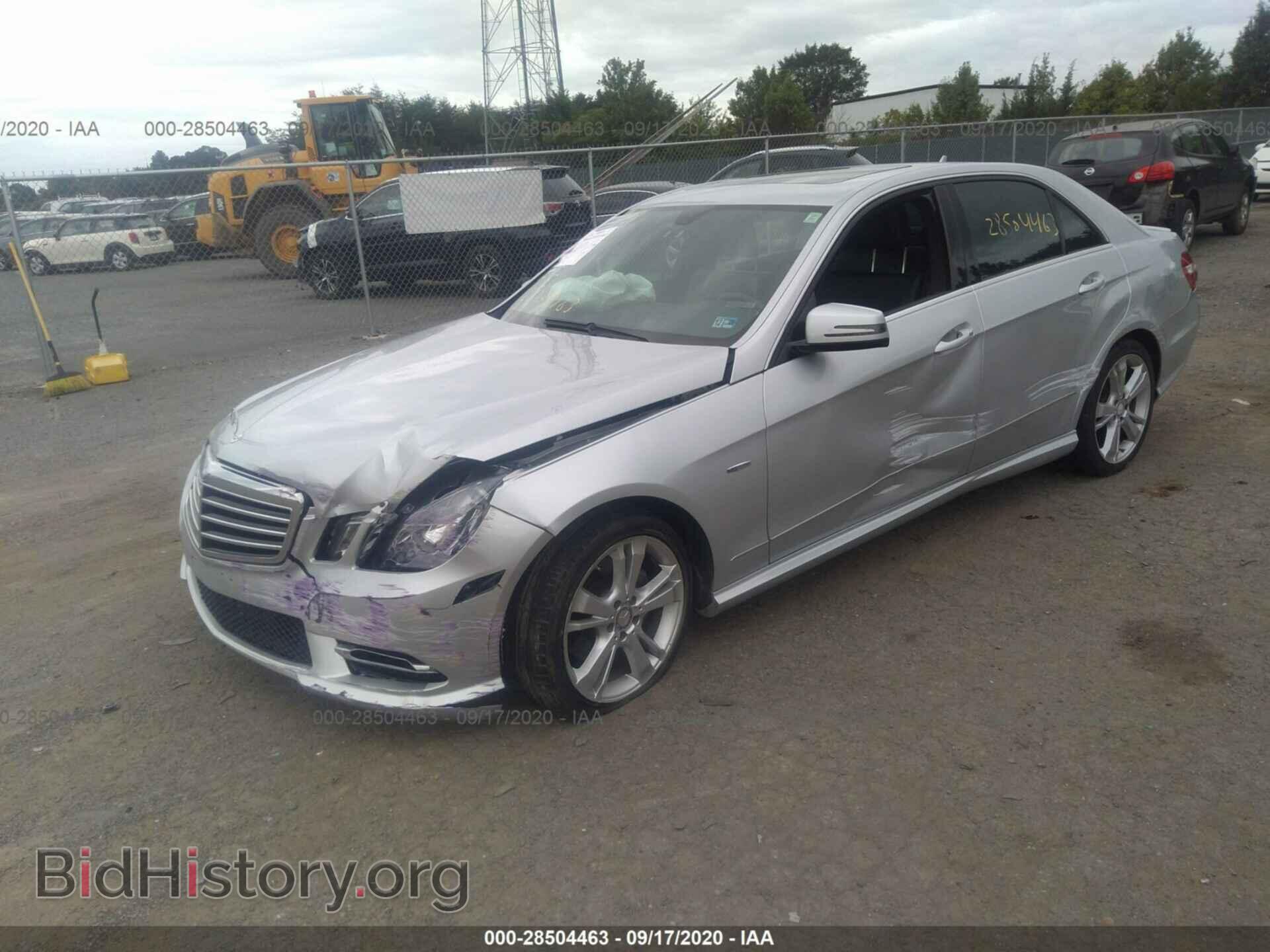 2012 MERCEDES-BENZ E-CLASS - VIN: WDDHF8JB1CA549081 - Photo 2
