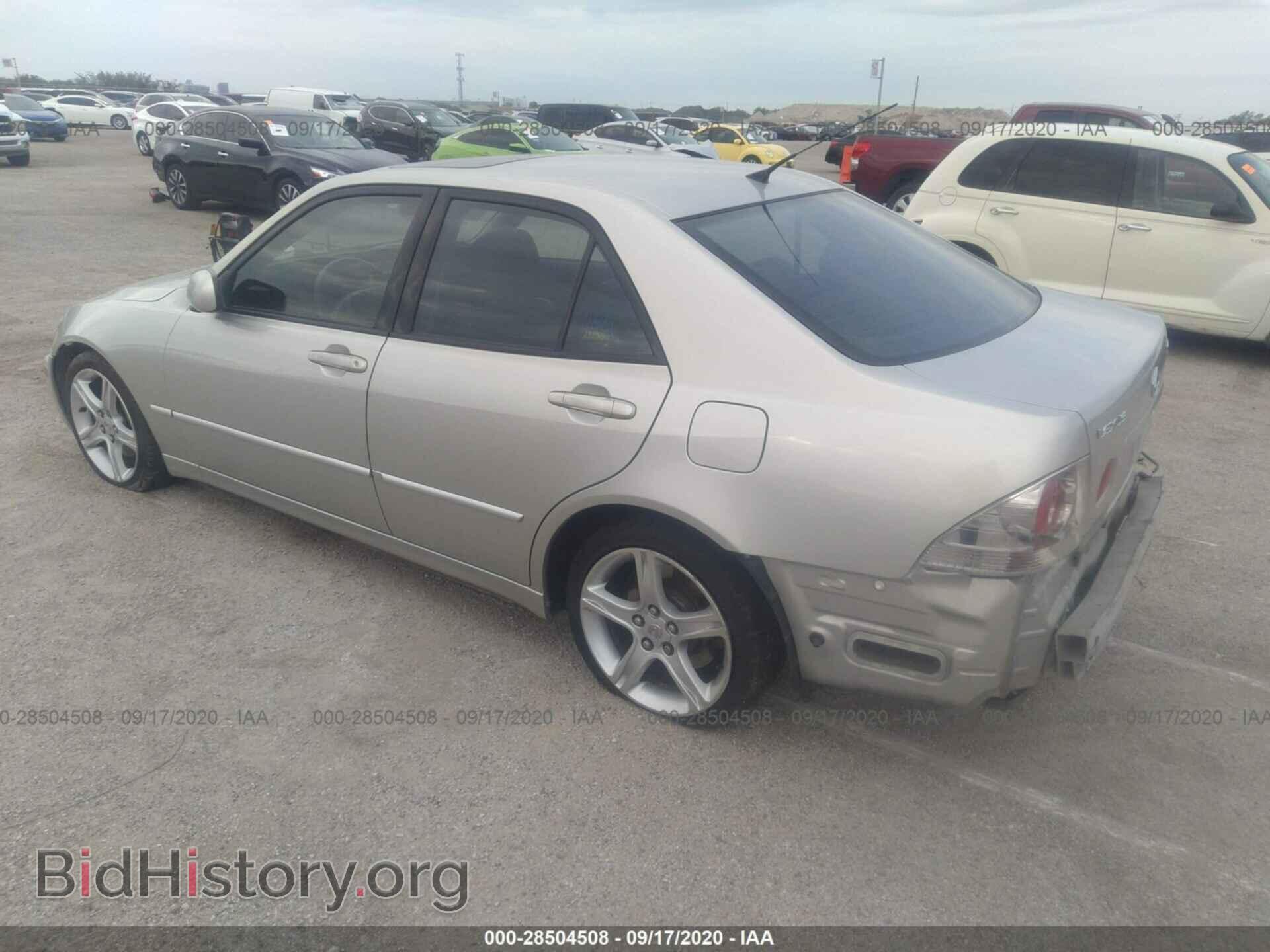 2002 LEXUS IS 300 - VIN: JTHBD192420044947 - Фото 3