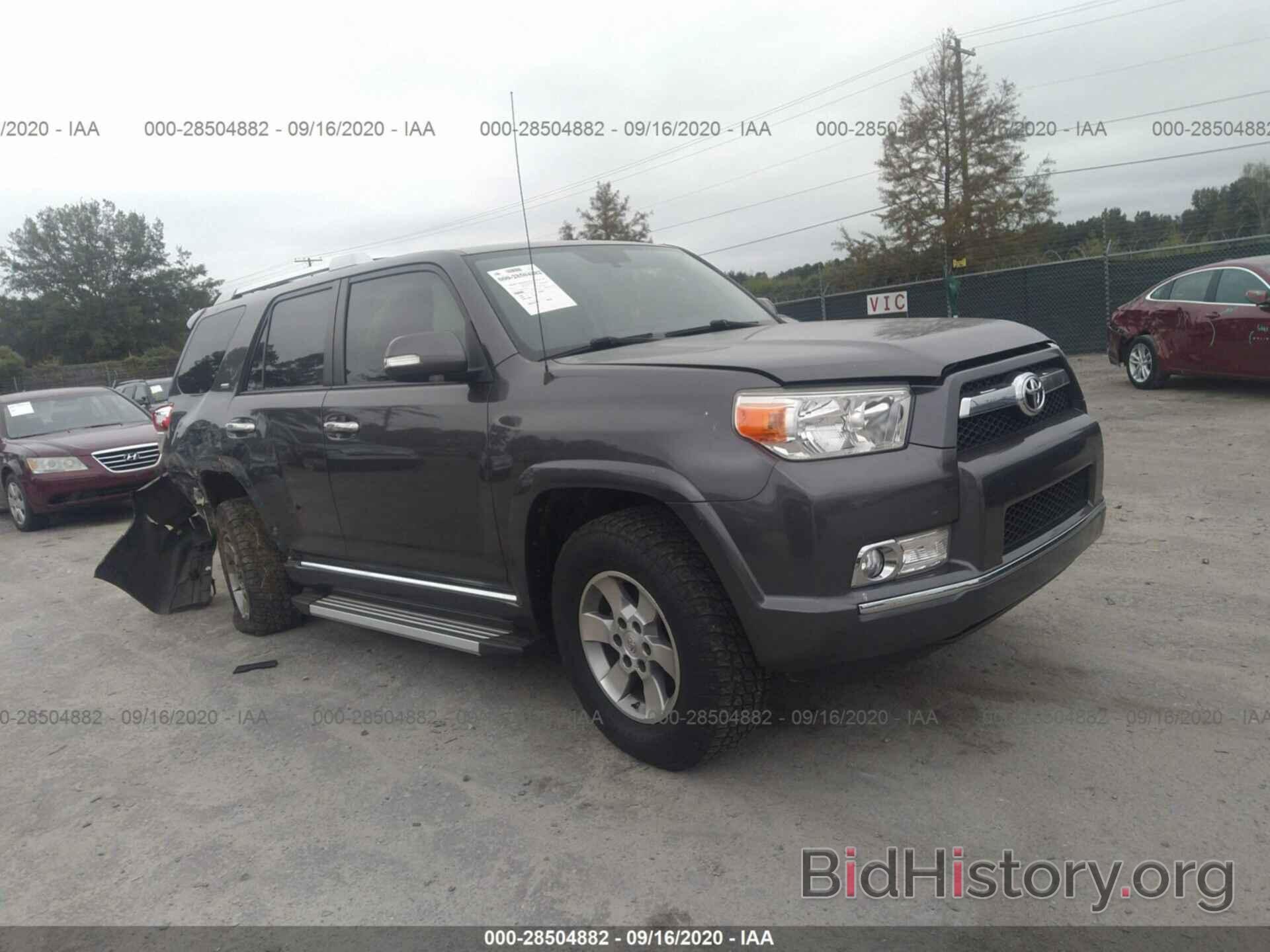 Фотография JTEBU5JR3B5070925 - TOYOTA 4RUNNER 2011