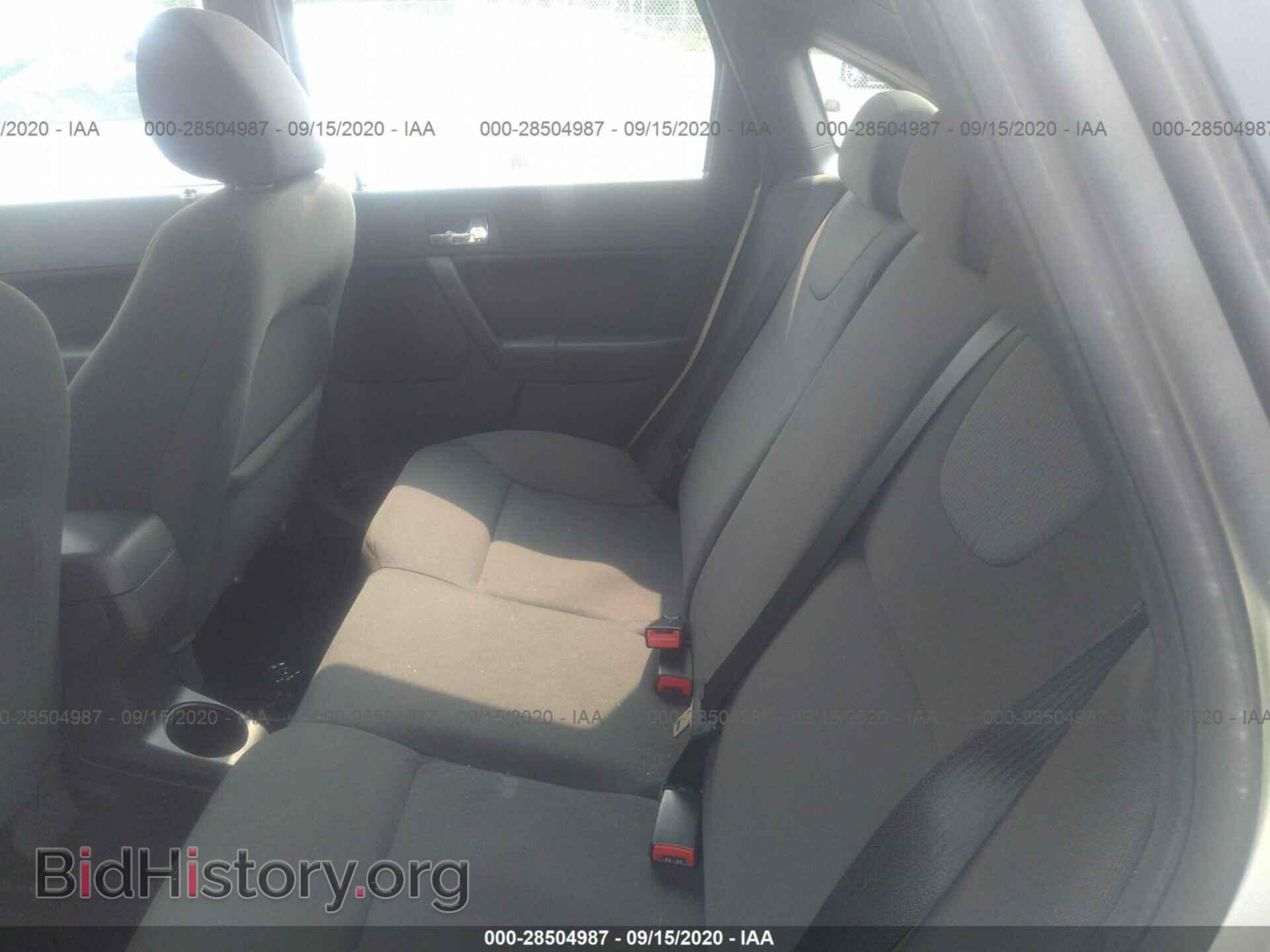 2009 FORD FOCUS - VIN: 1FAHP36N39W150381 - Фото 8