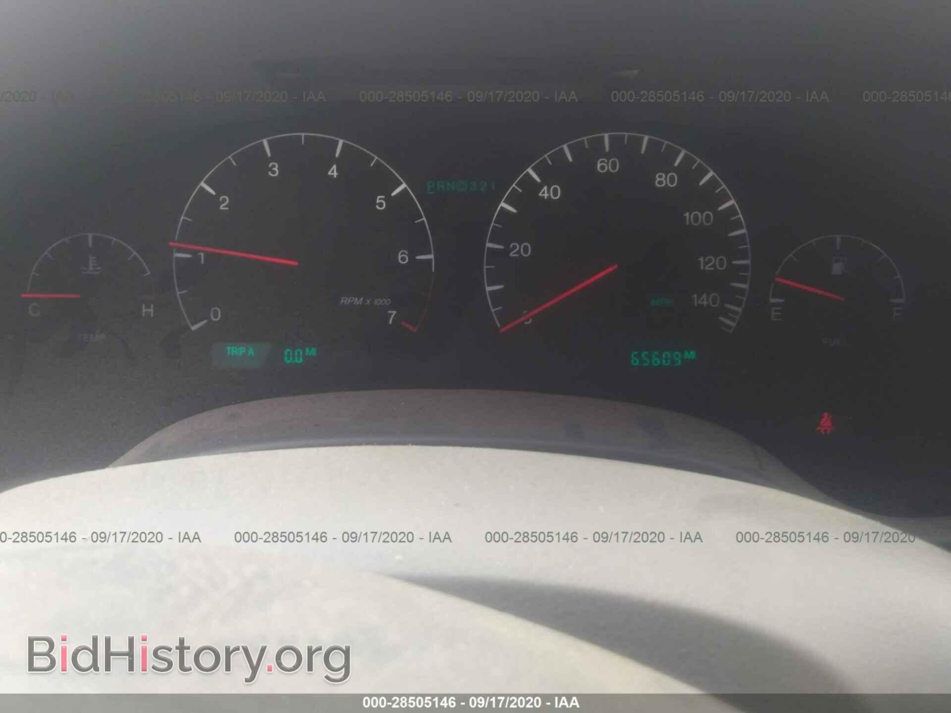 2004 CADILLAC DEVILLE - VIN: 1G6KF579X4U140339 - Photo 7