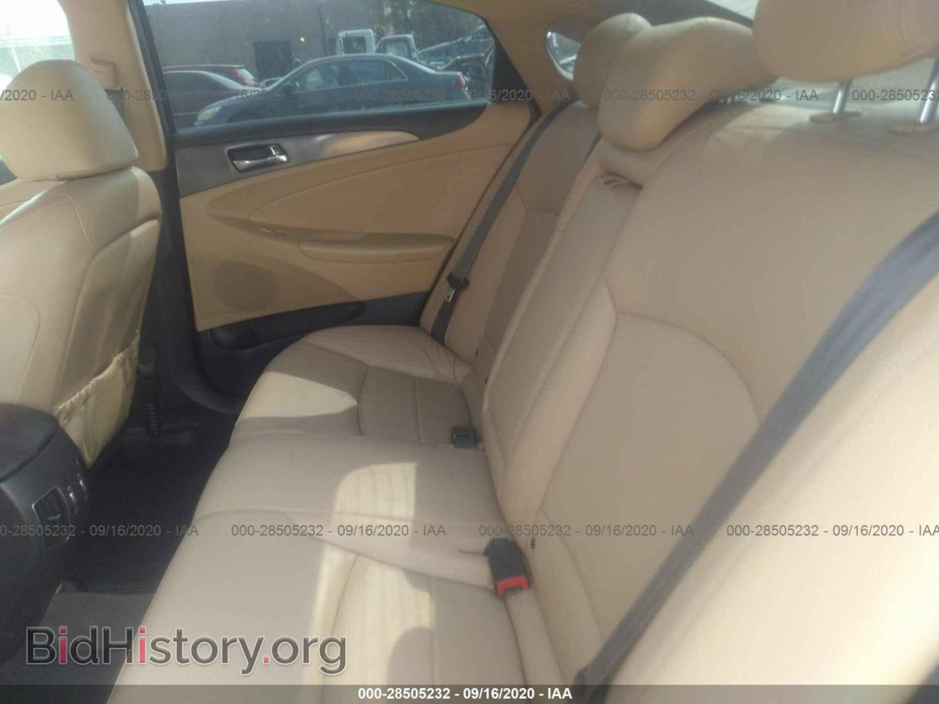 2012 HYUNDAI SONATA - VIN: KMHEC4A43CA033896 - Photo 8