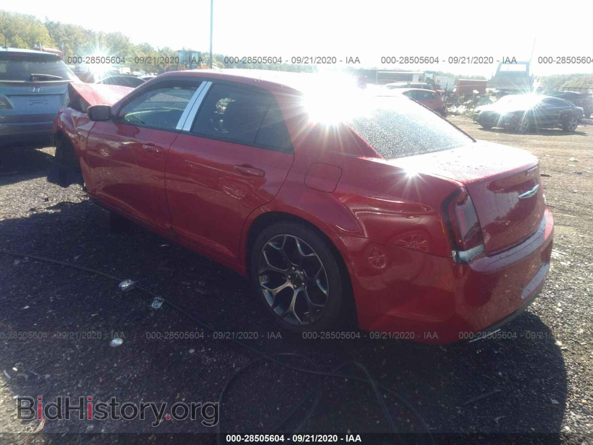 2015 CHRYSLER 300 - VIN: 2C3CCABG5FH802430 - Фото 3
