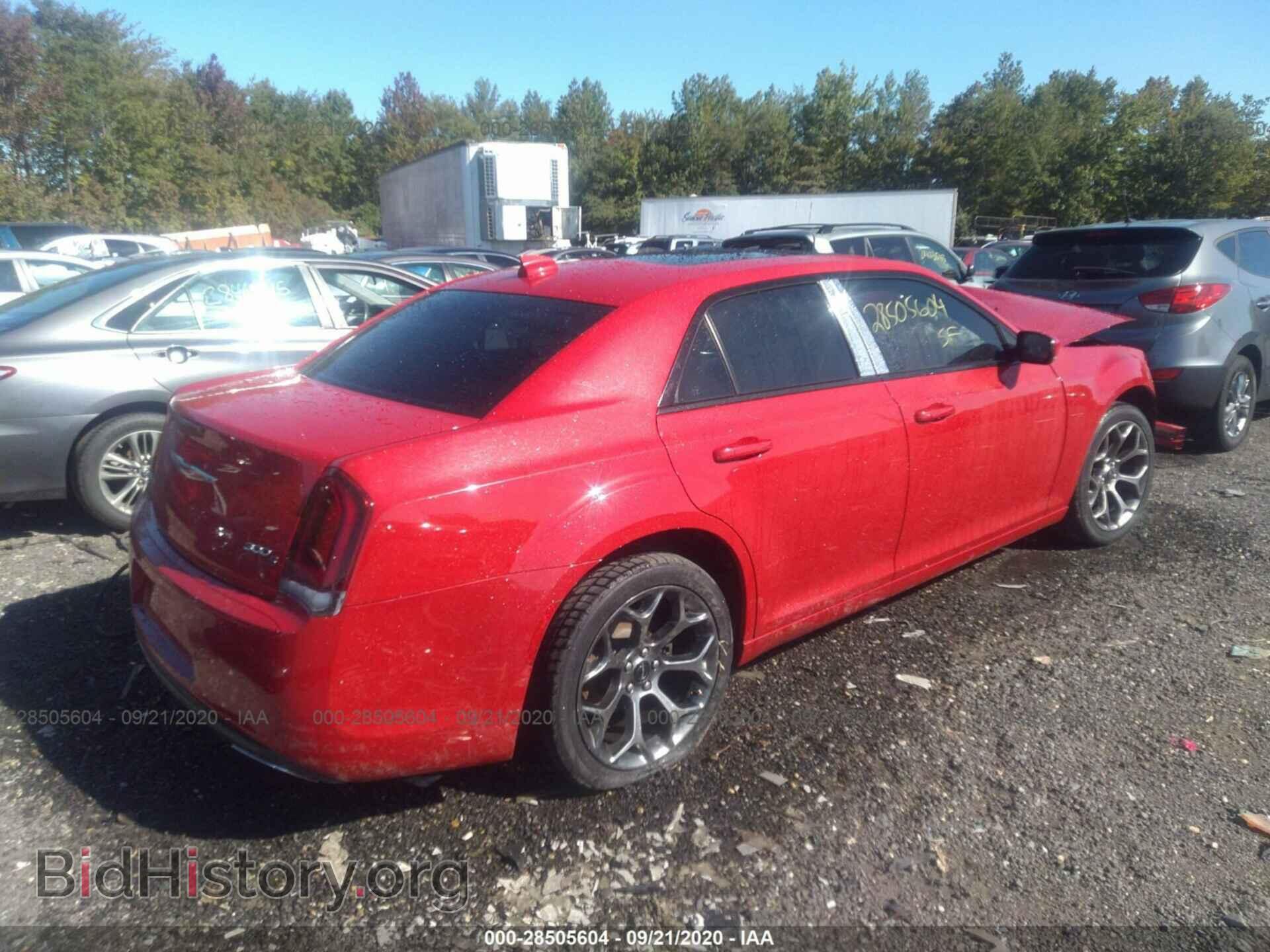 2015 CHRYSLER 300 - VIN: 2C3CCABG5FH802430 - Фото 4