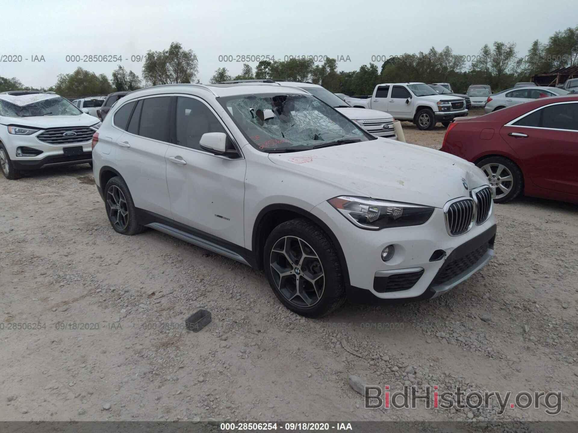 Фотография WBXHU7C31J5H44237 - BMW X1 2018