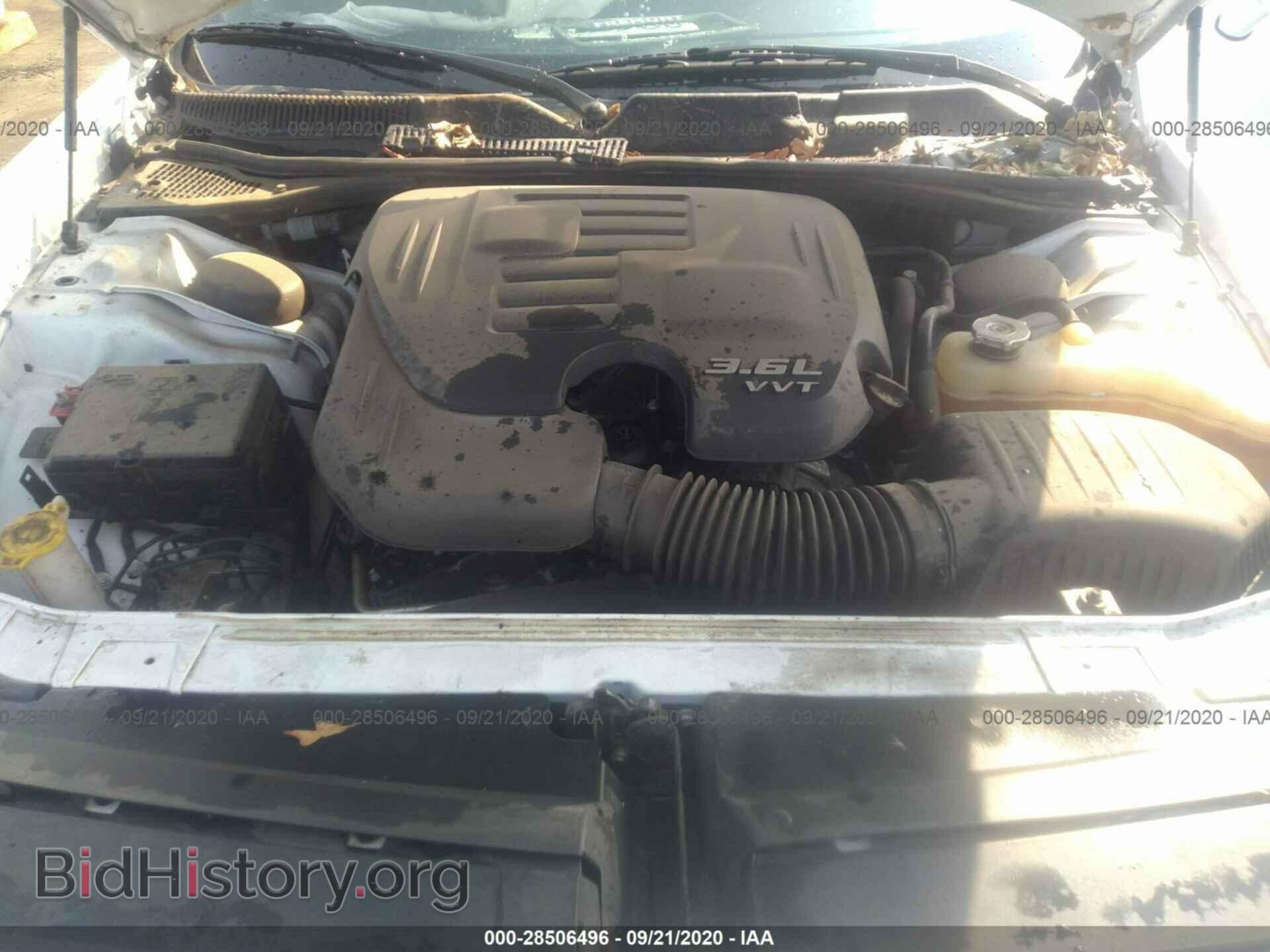 2016 DODGE CHALLENGER - VIN: 2C3CDZAG0GH124734 - Фото 10