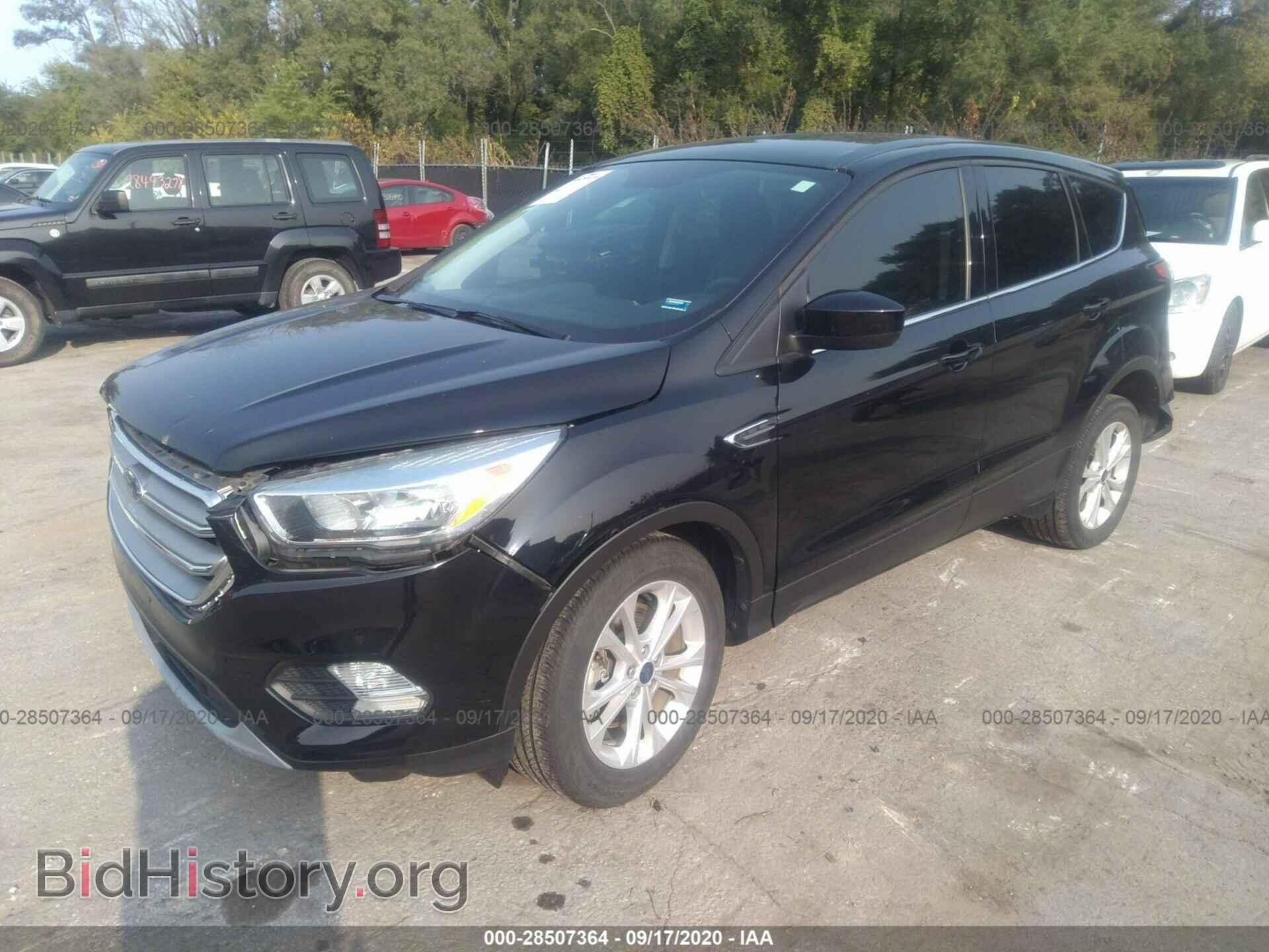 2017 FORD ESCAPE - VIN: 1FMCU9G91HUD08403 - Фото 2