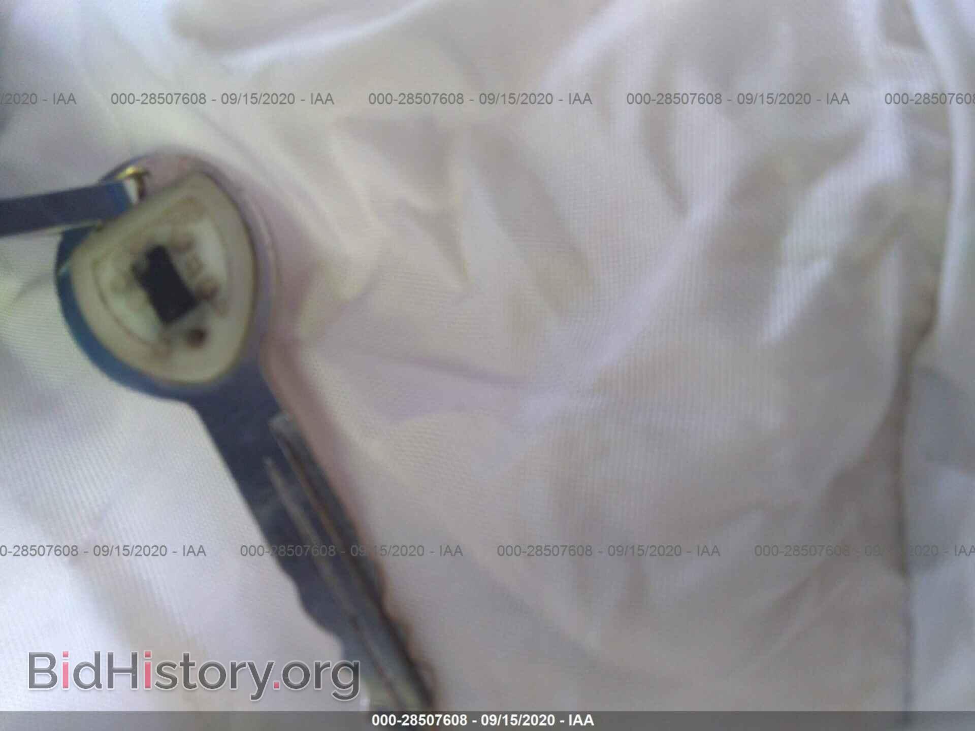 2000 JEEP WRANGLER - VIN: 1J4FA59S3YP719085 - Фото 11