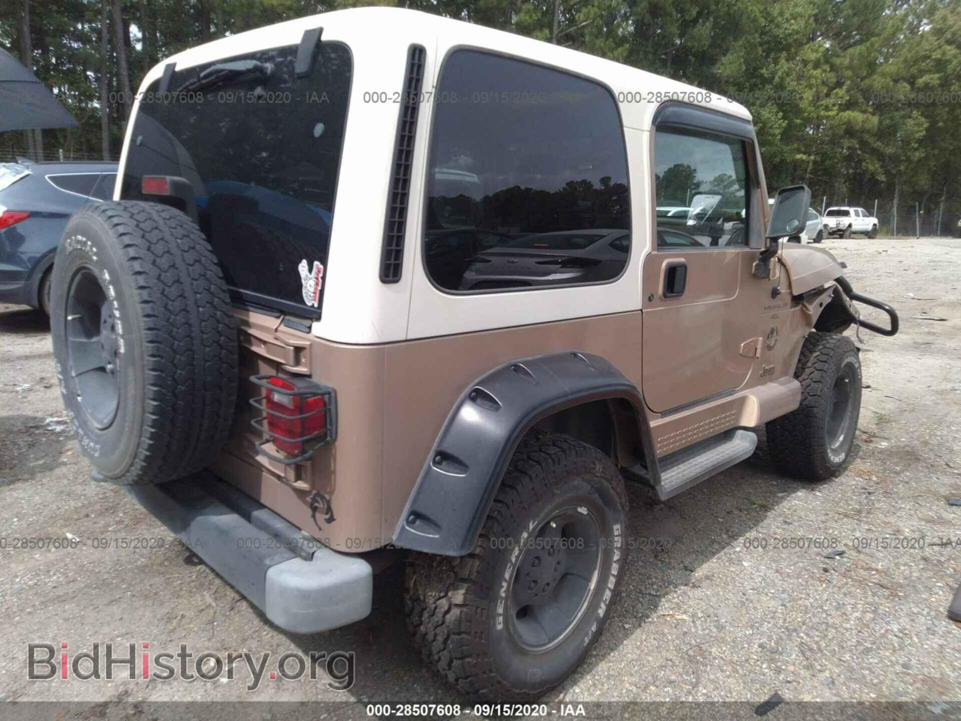 2000 JEEP WRANGLER - VIN: 1J4FA59S3YP719085 - Фото 4