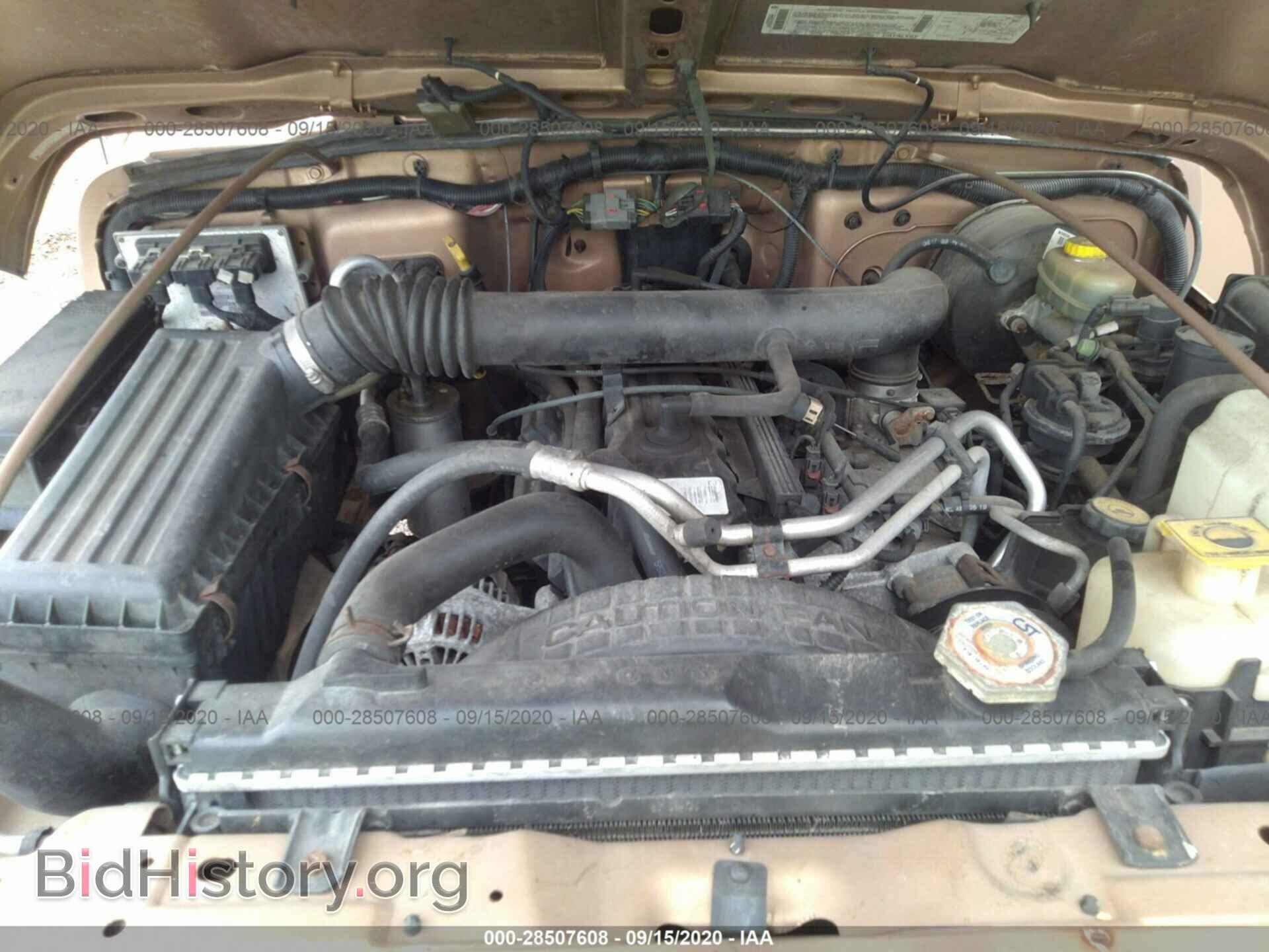 2000 JEEP WRANGLER - VIN: 1J4FA59S3YP719085 - Фото 10
