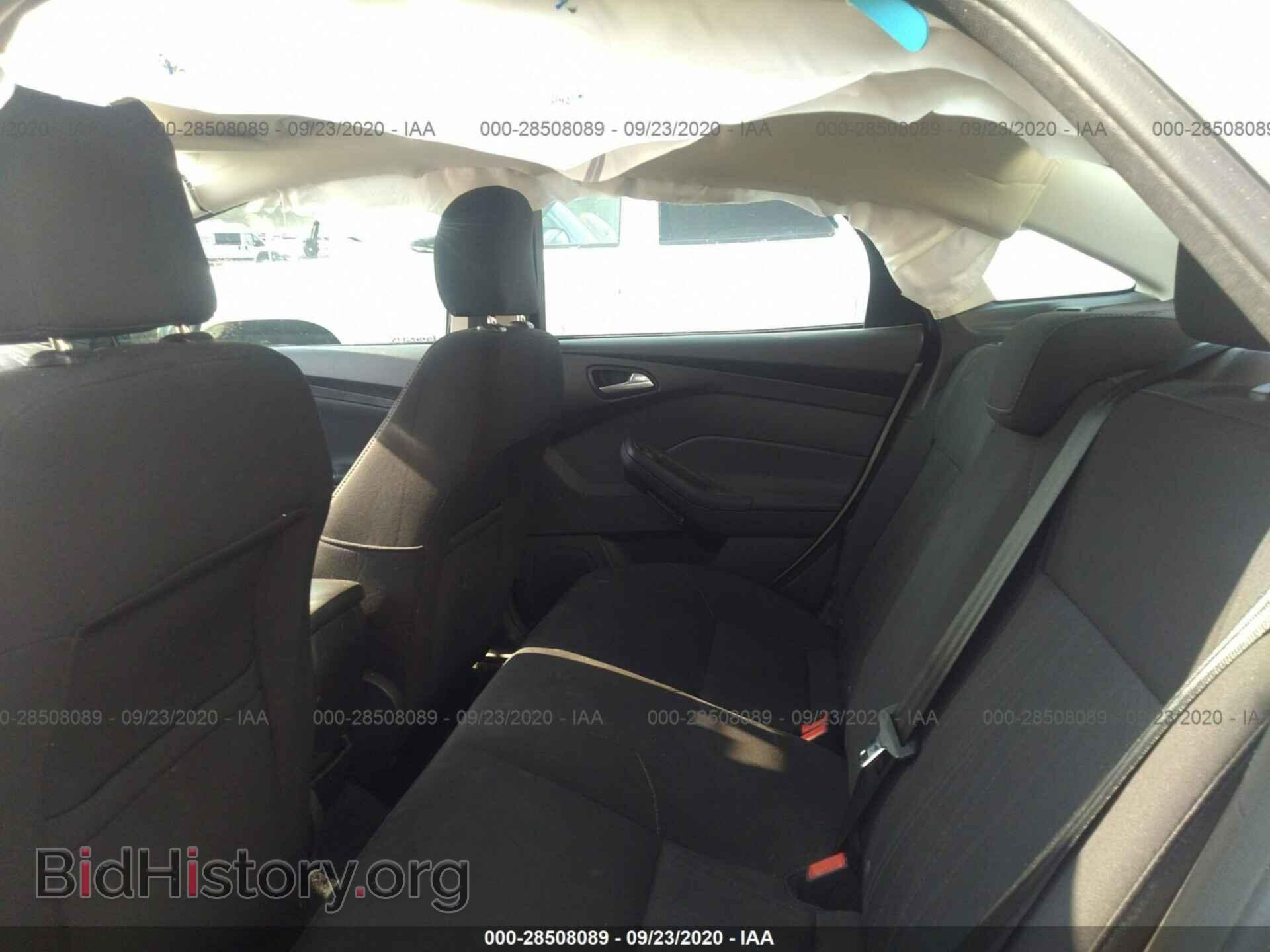 2016 FORD FOCUS - VIN: 1FADP3F2XGL283397 - Фото 8