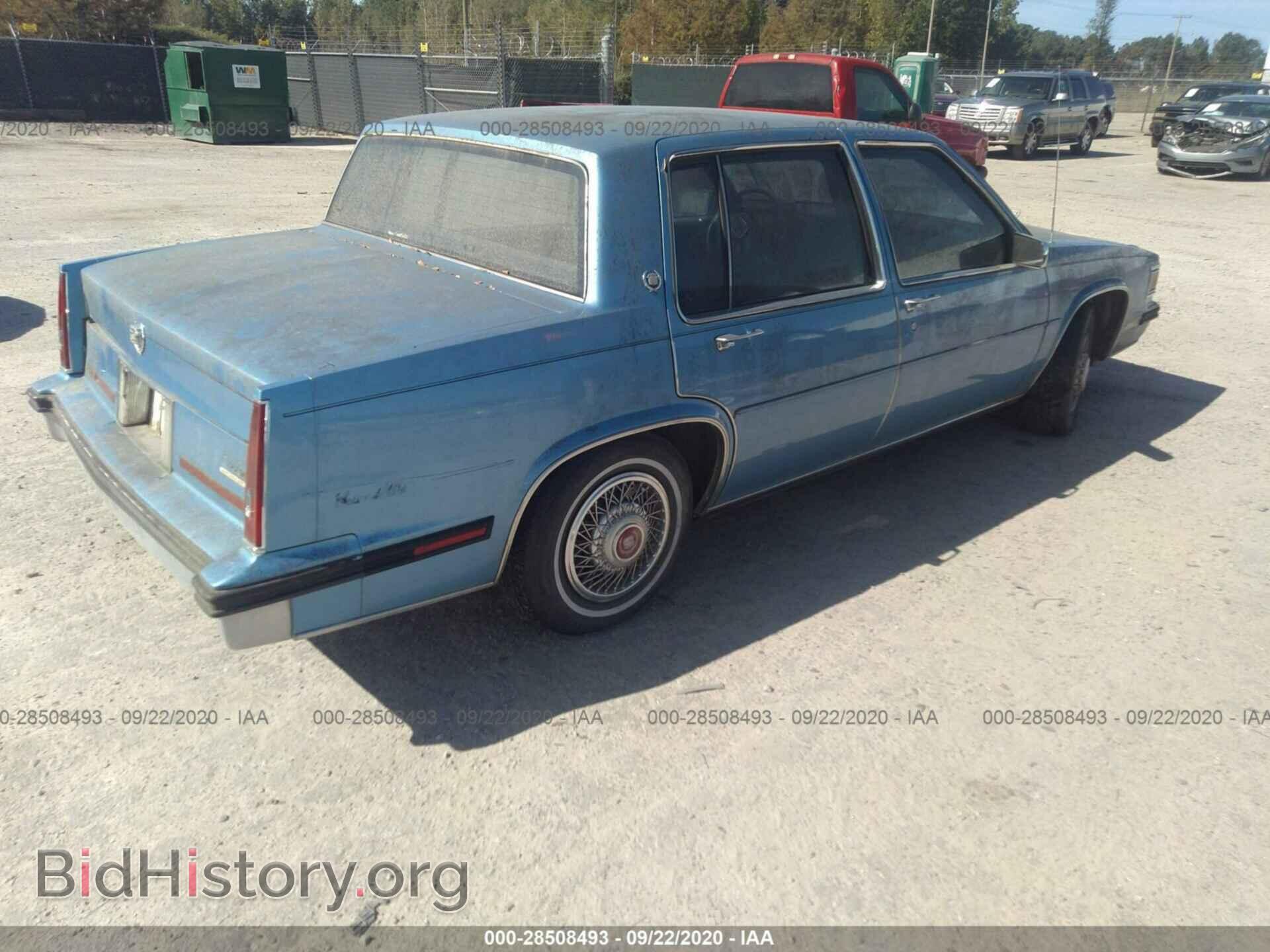 1985 CADILLAC DEVILLE - VIN: 1G6CD6981F4203285 - Photo 4