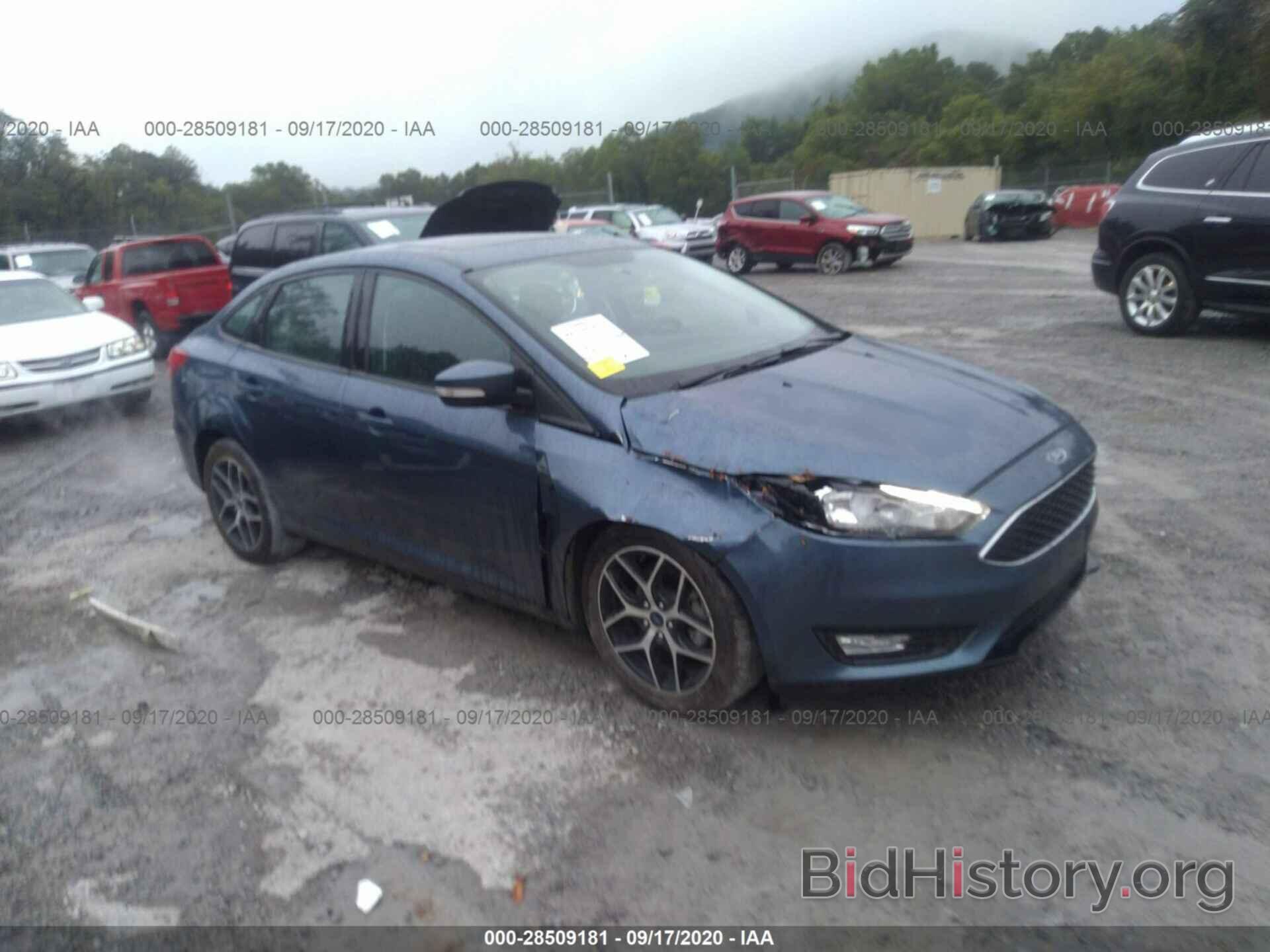 Photo 1FADP3H2XJL275059 - FORD FOCUS 2018