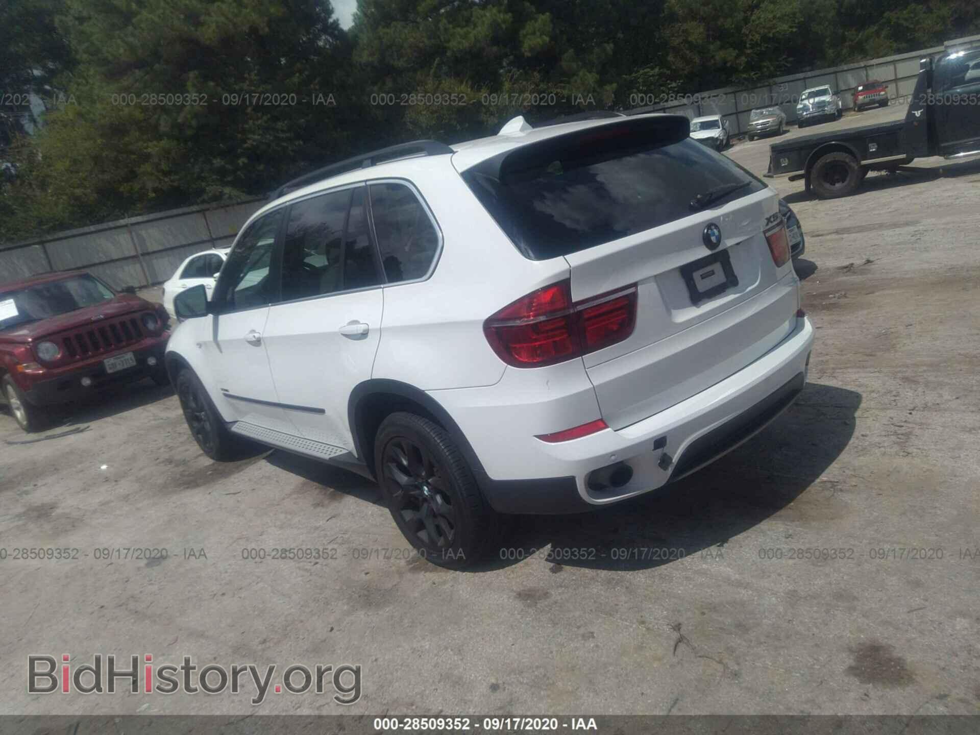 2013 BMW X5 - VIN: 5UXZV4C57D0E06100 - Фото 3