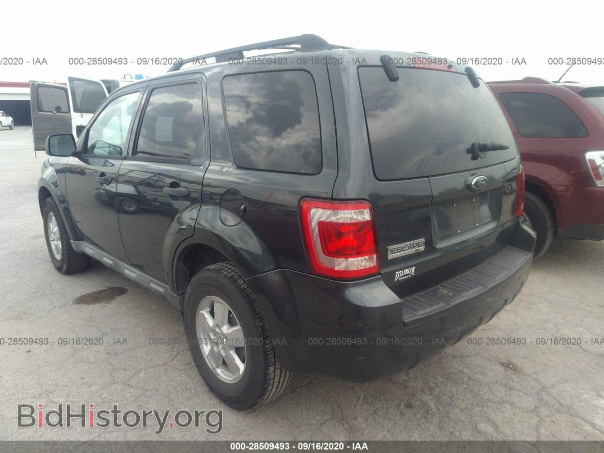 2009 FORD ESCAPE - VIN: 1FMCU03769KB27553 - Фото 3