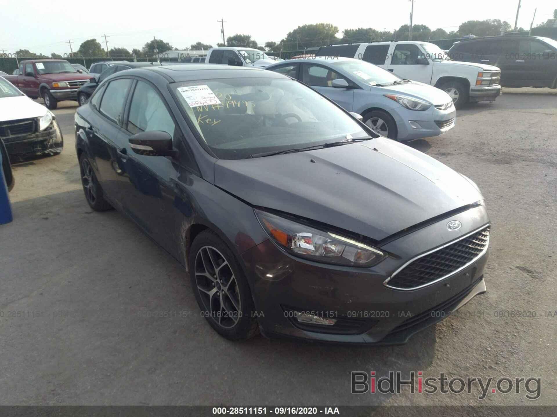 Photo 1FADP3H24JL303213 - FORD FOCUS 2018