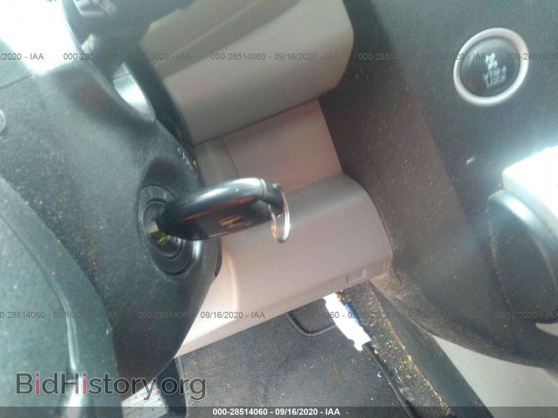2011 HONDA PILOT - VIN: 5FNYF4H99BB024684 - Фото 11