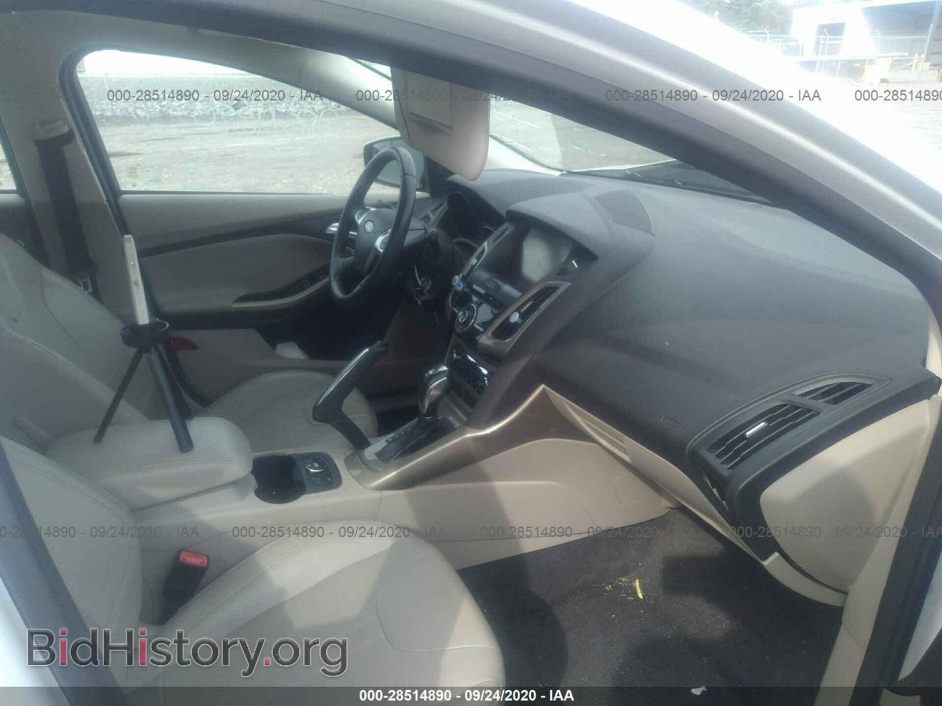2012 FORD FOCUS - VIN: 1FAHP3M2XCL214868 - Photo 5