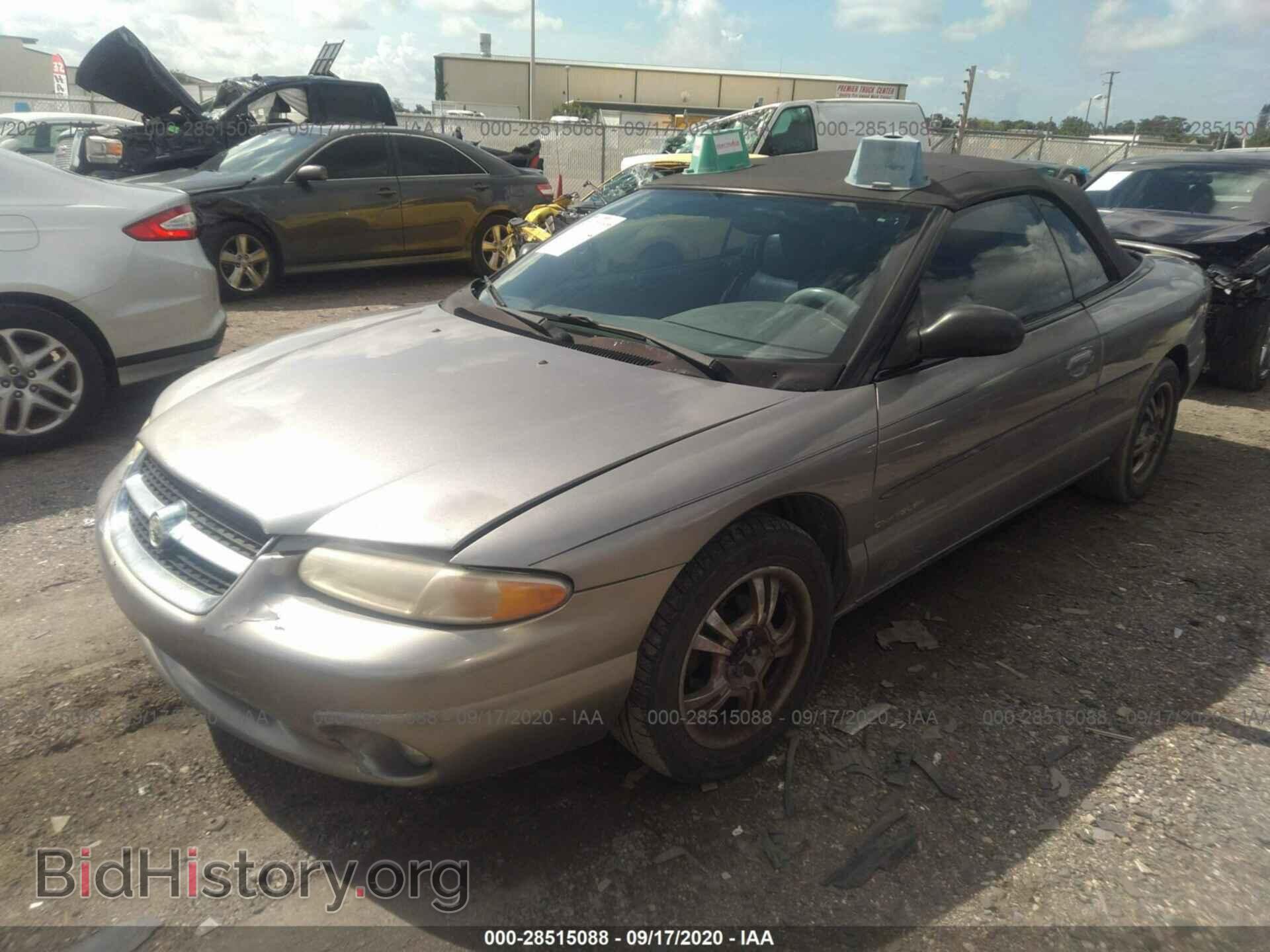 1998 CHRYSLER SEBRING - VIN: 3C3EL55H8WT330378 - Фото 2
