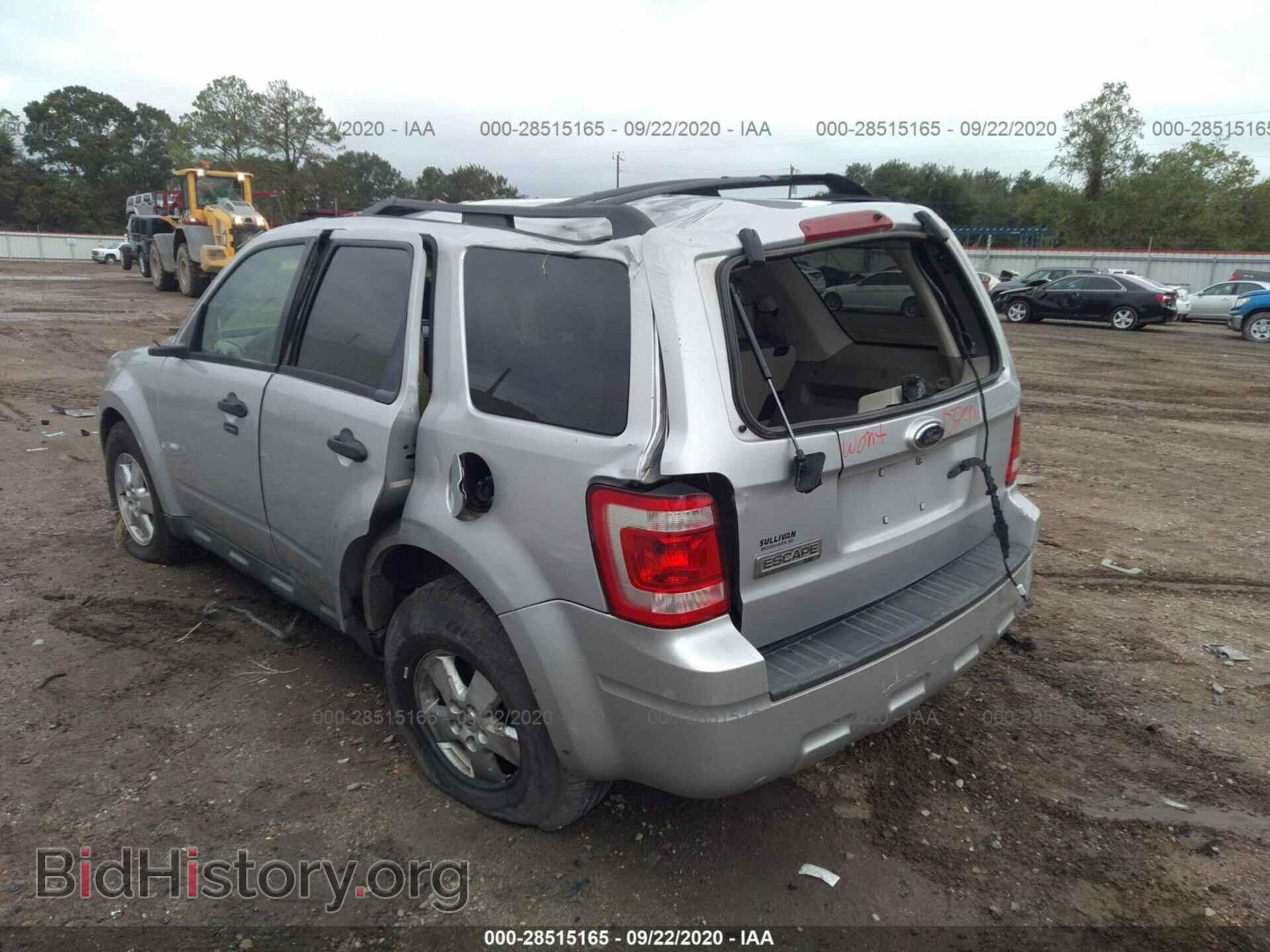 2009 FORD ESCAPE - VIN: 1FMCU03709KC81269 - Фото 3